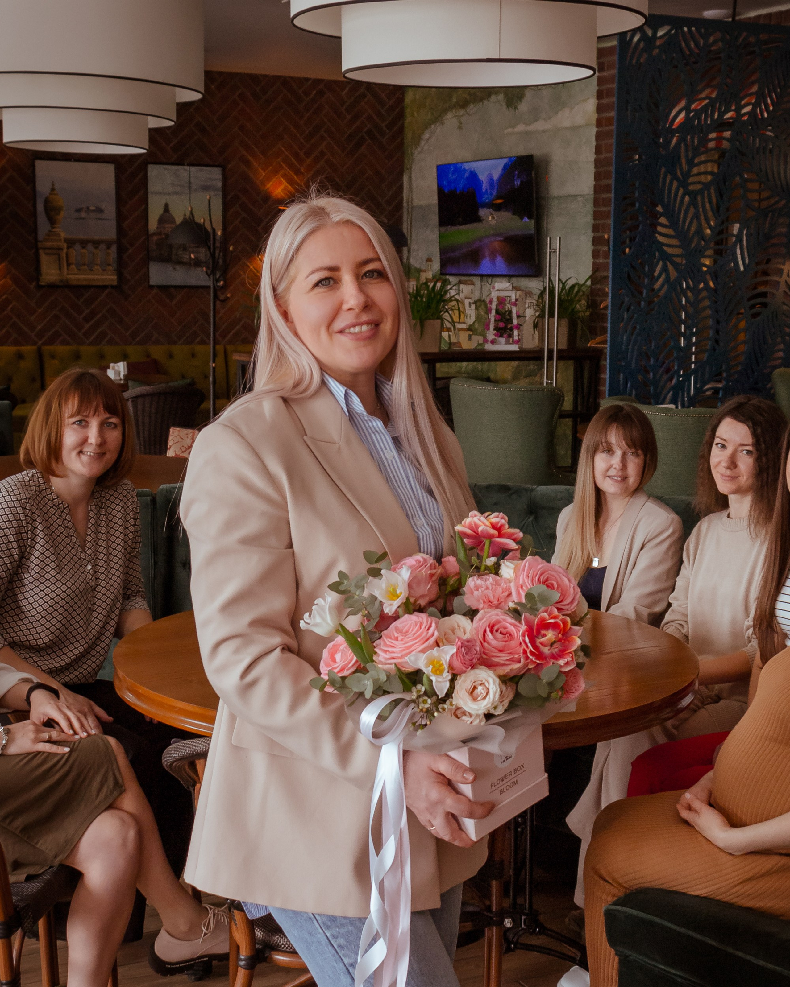 Женский клуб «Home»