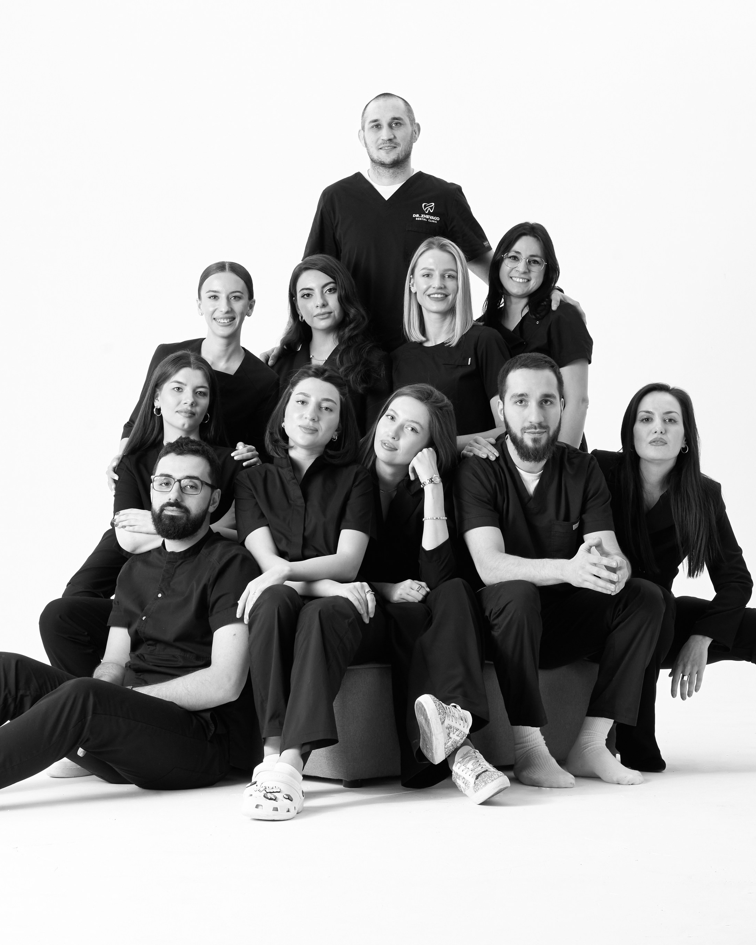 Стоматологи Zhevago