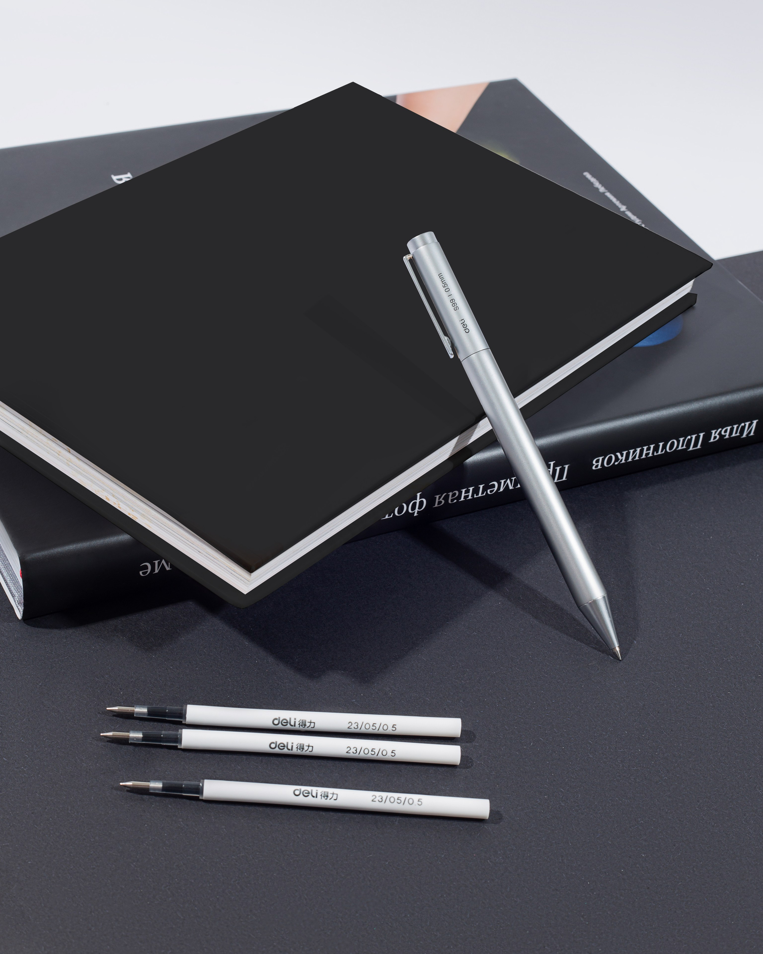 Канцелярия и творчество