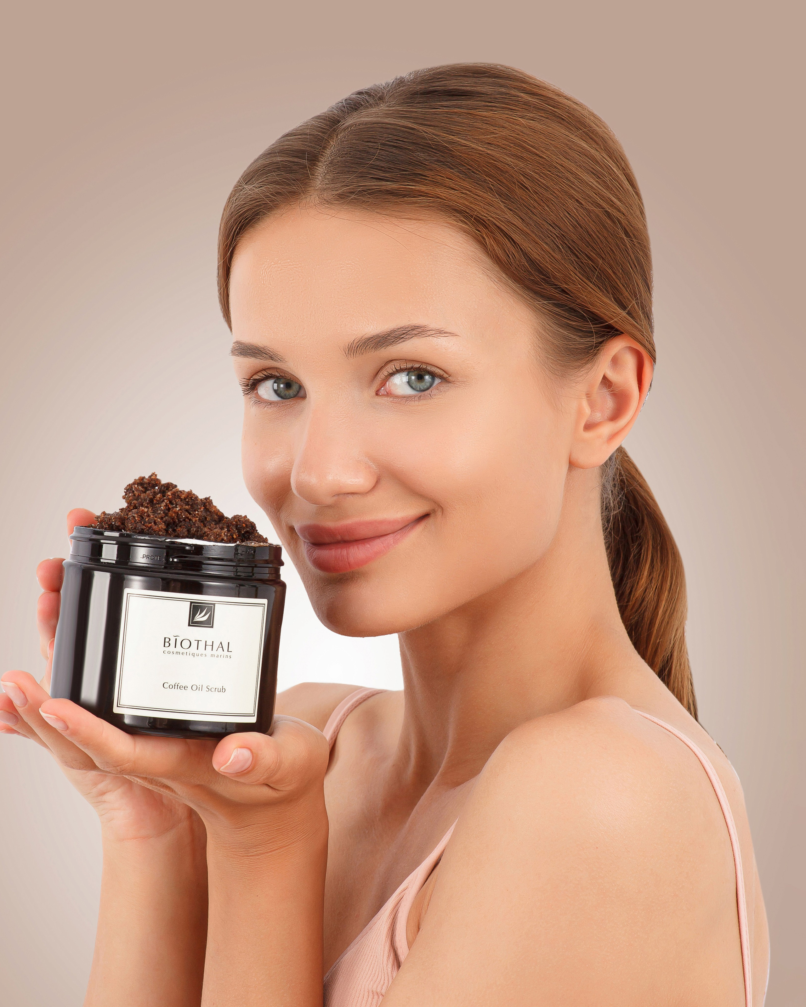 Для рекламы косметических средств