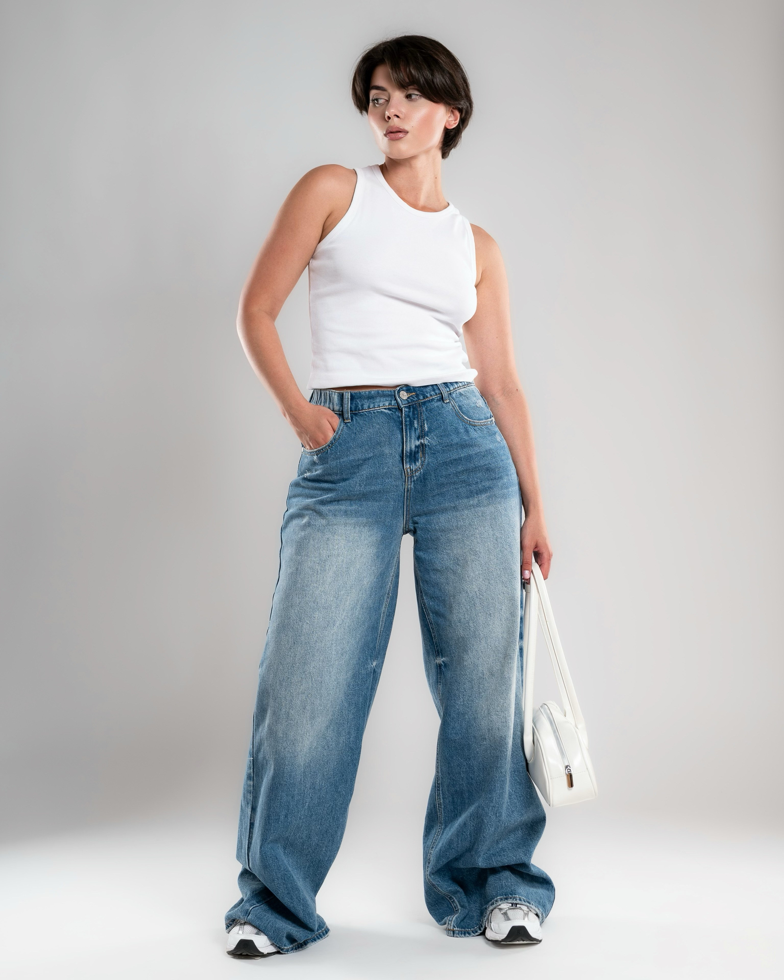 Джинсы на 2х моделях