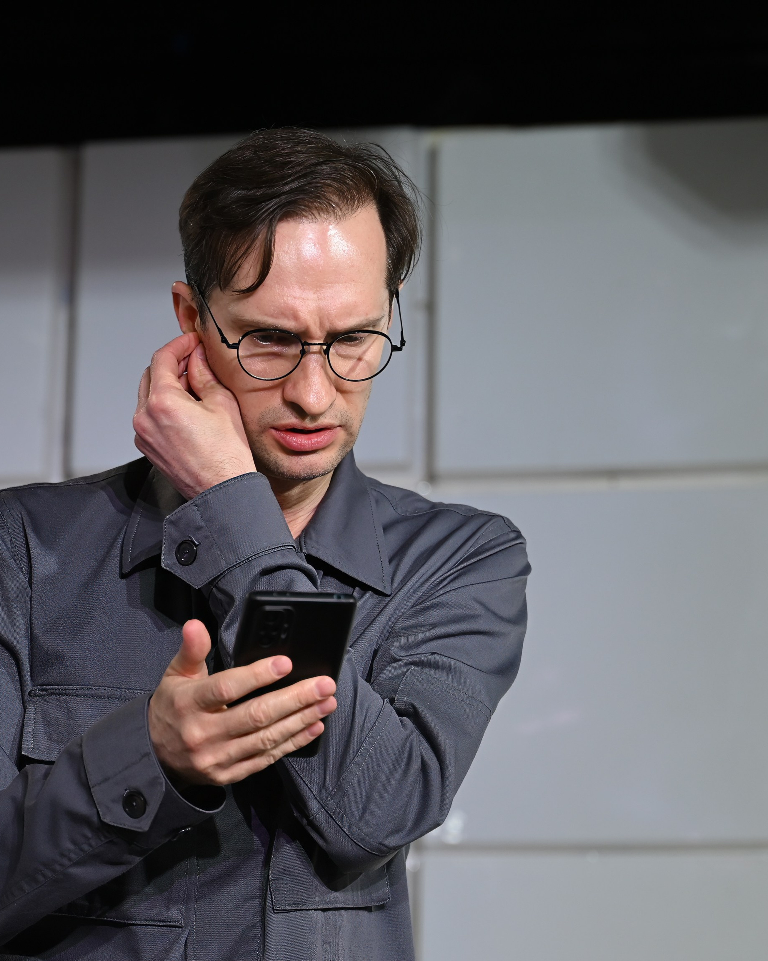 Серёжа очень тупой