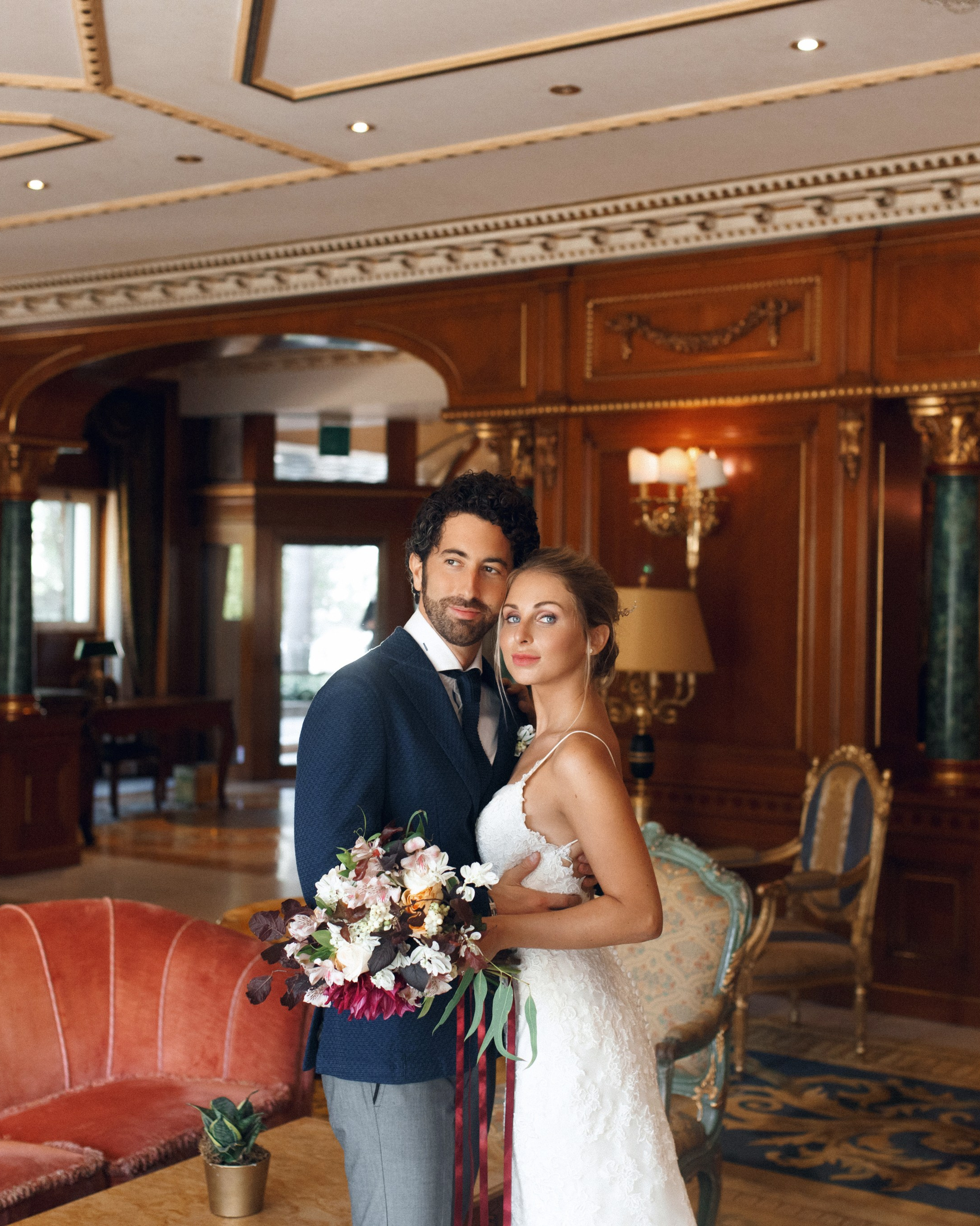 A&F