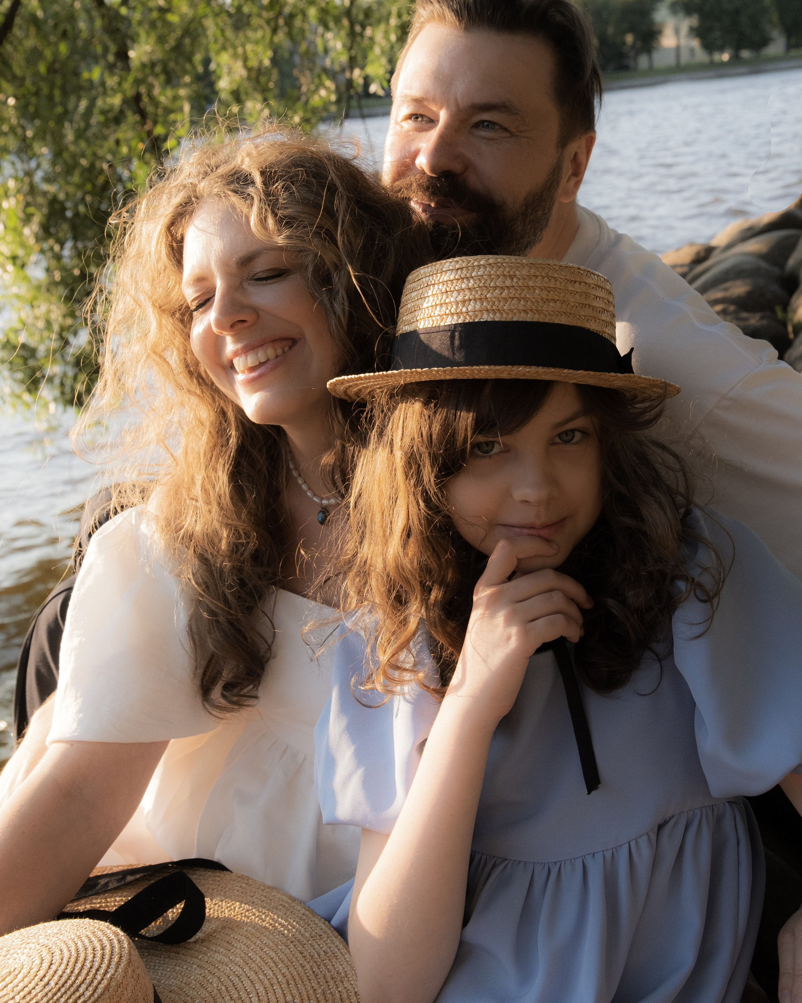 Контантин, Мария и Варя