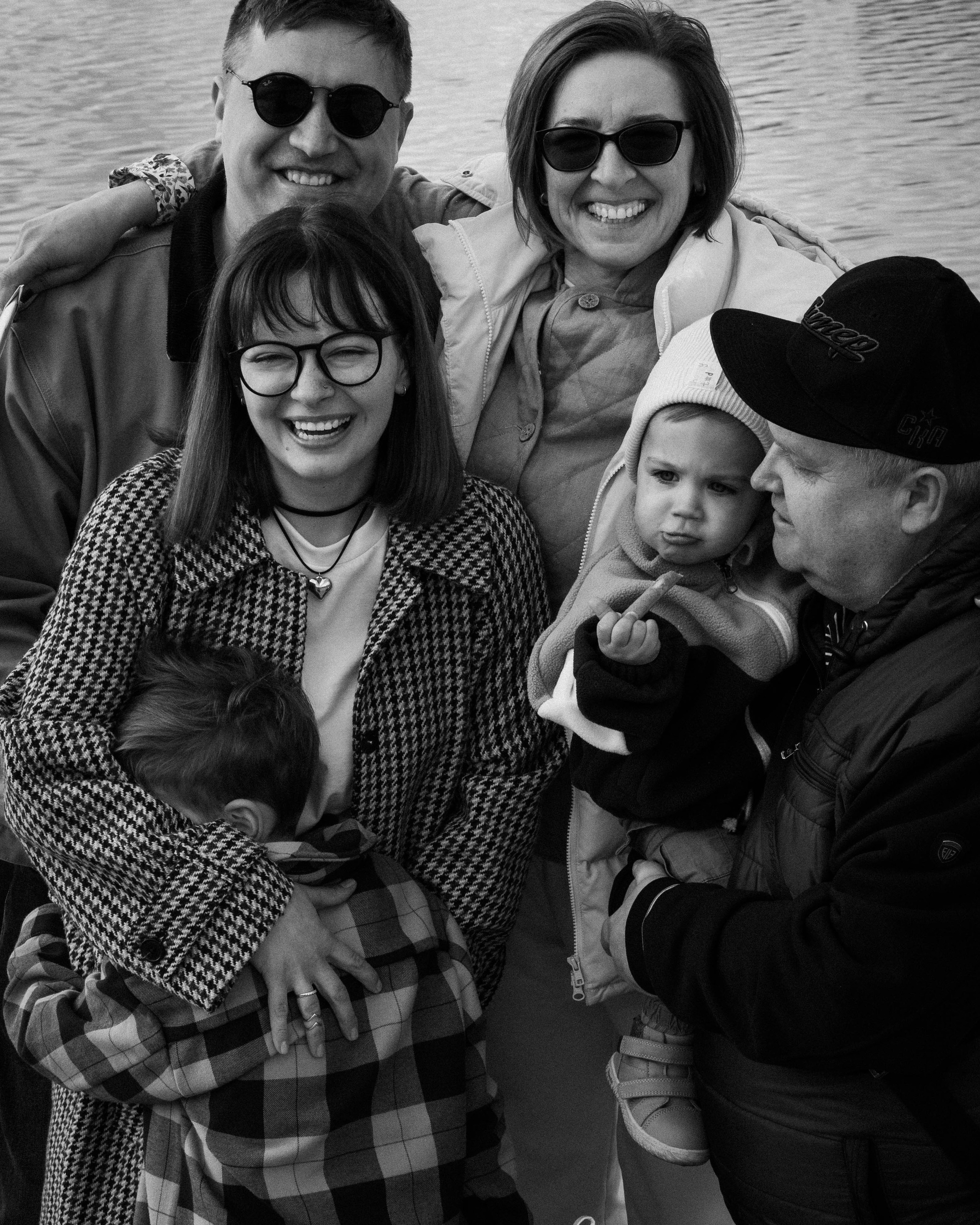 Улыбнись покрепче