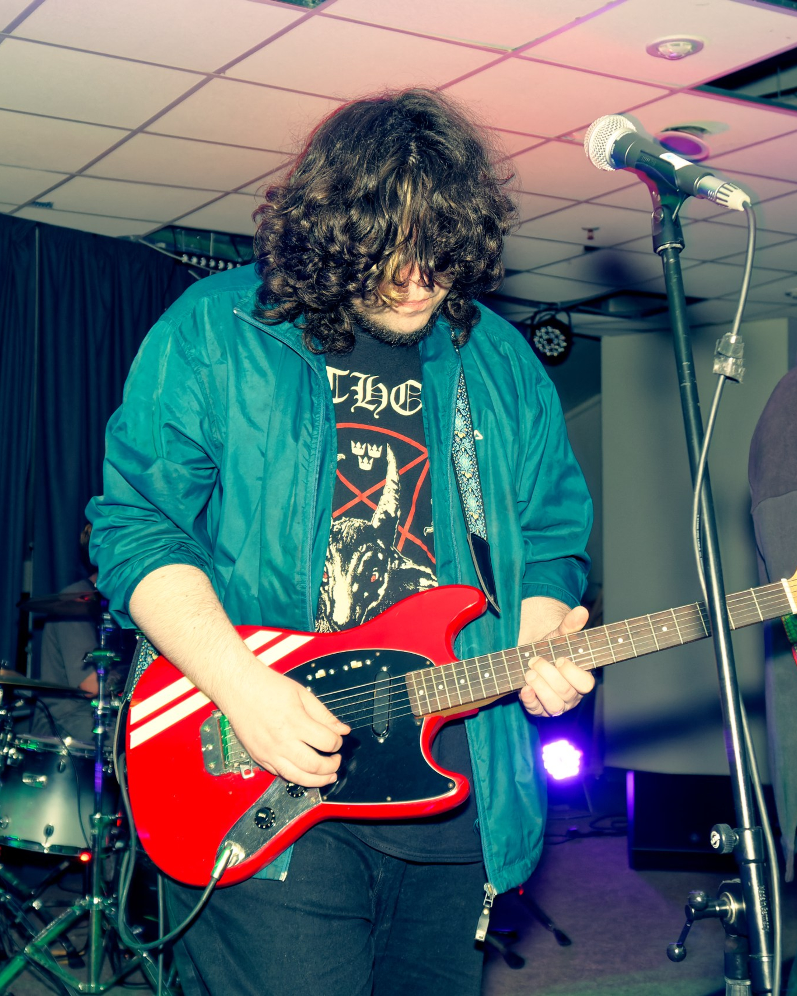 Концерт групп «Chrono's Idol» и «Продукты по акции»