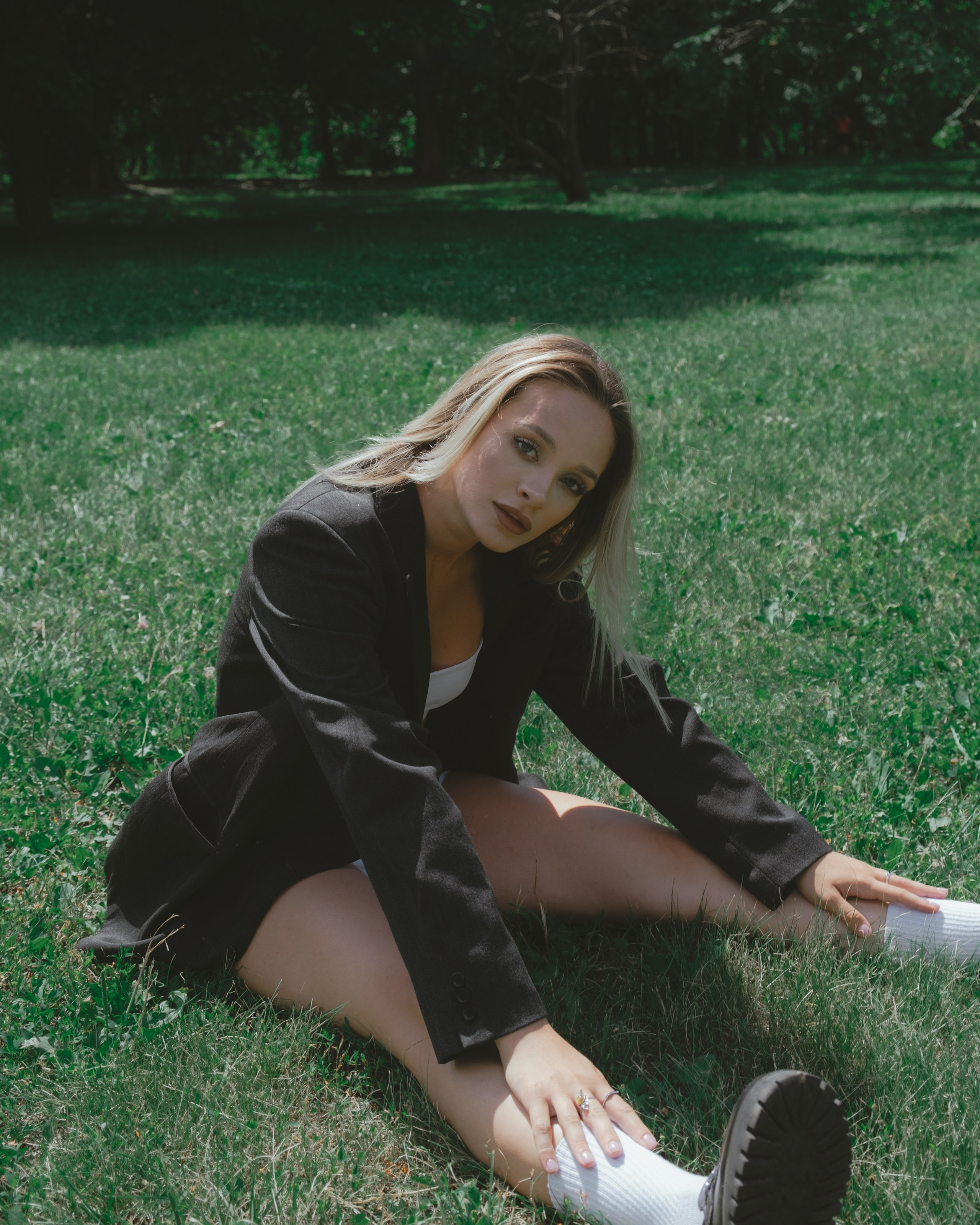 Пиджак и деревянная церковь