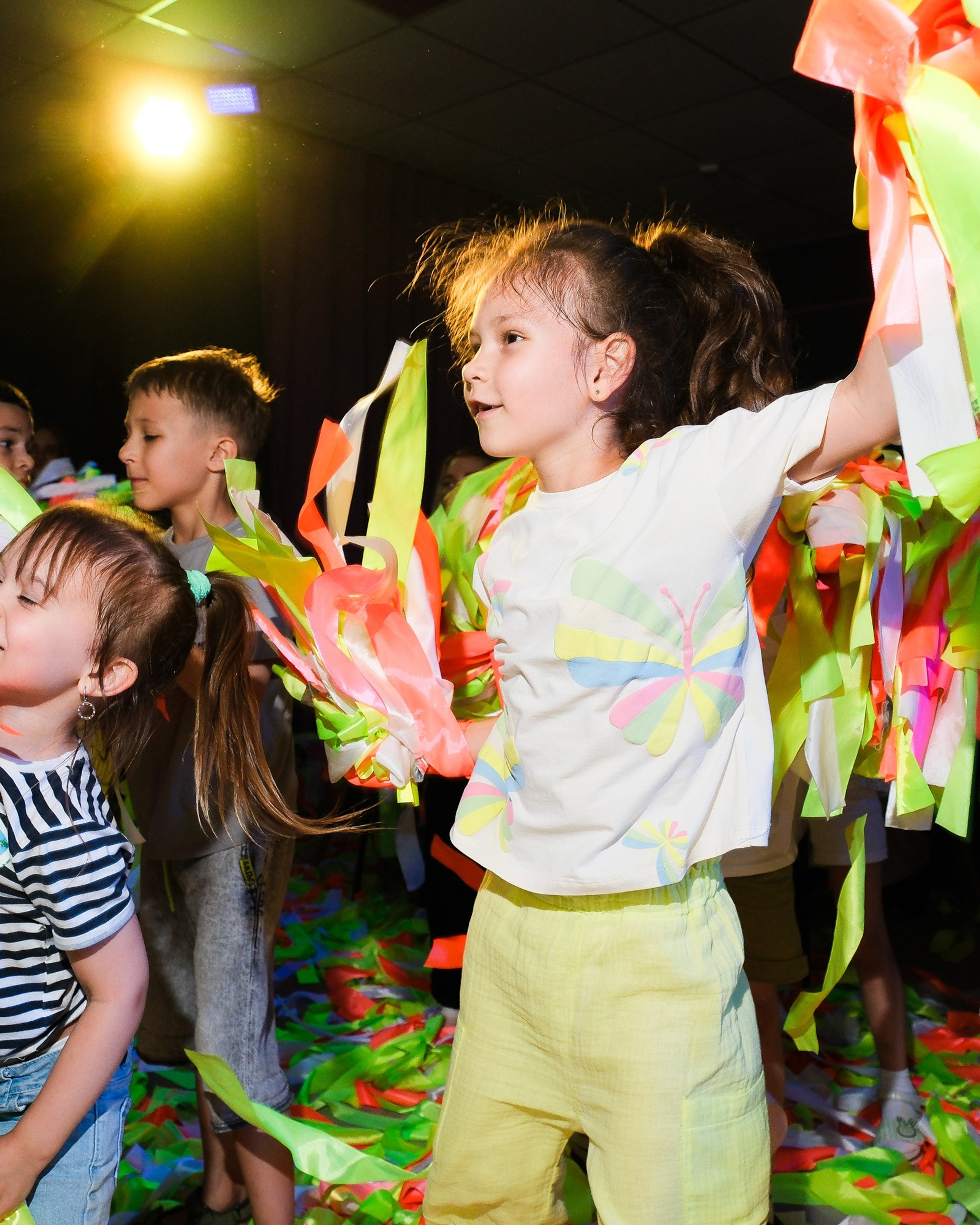 Детский сад. Выпуск. Вечер