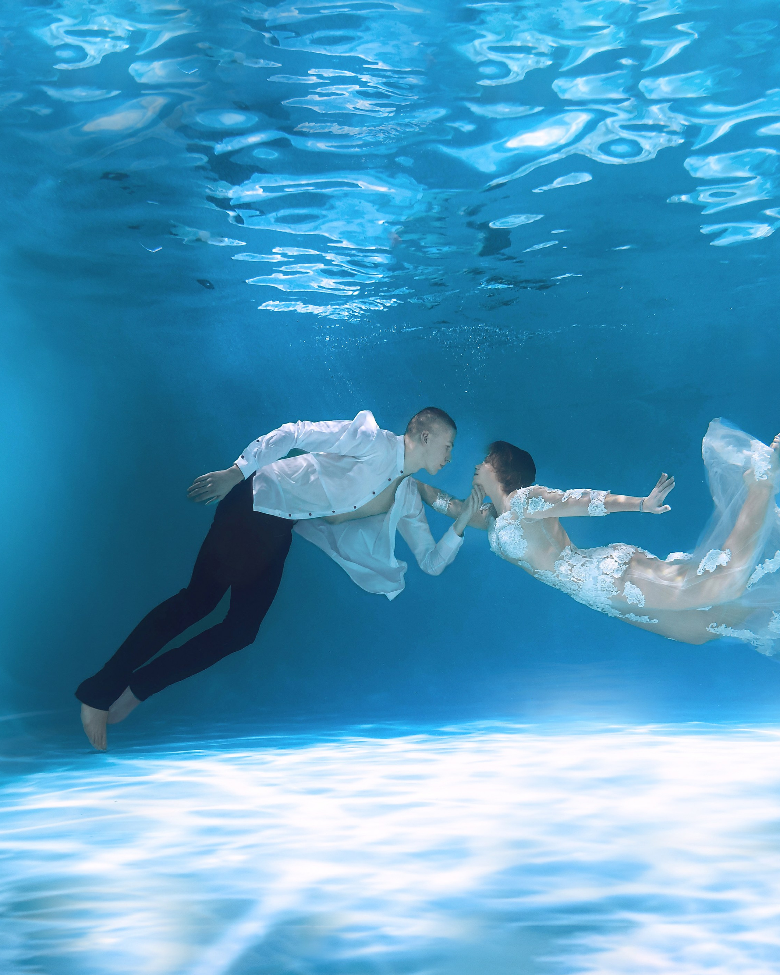ПОД ВОДОЙ