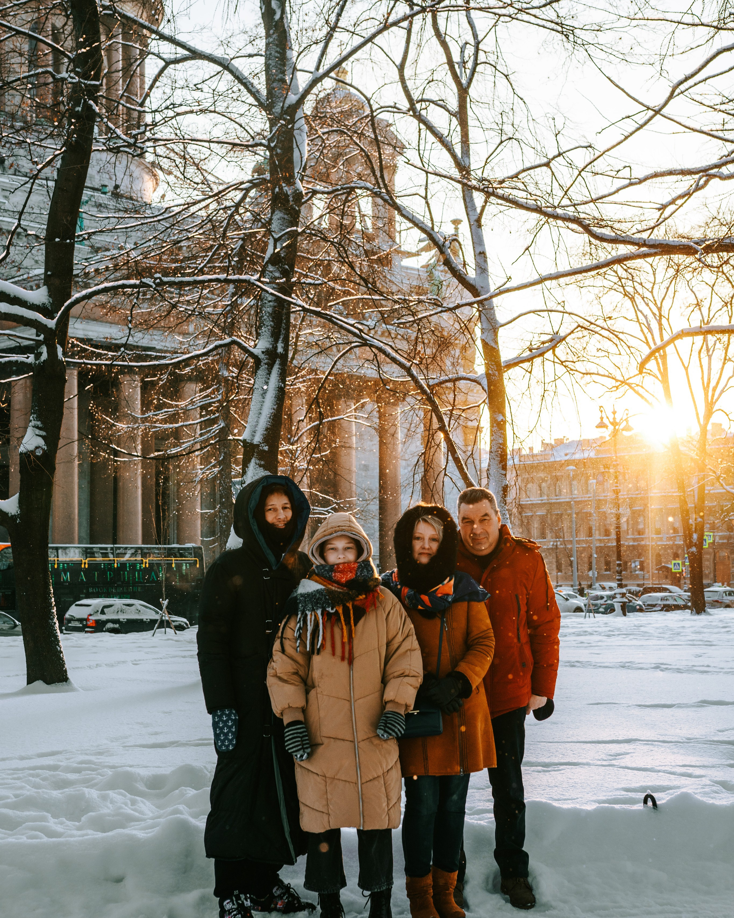 Семейная прогулка 2