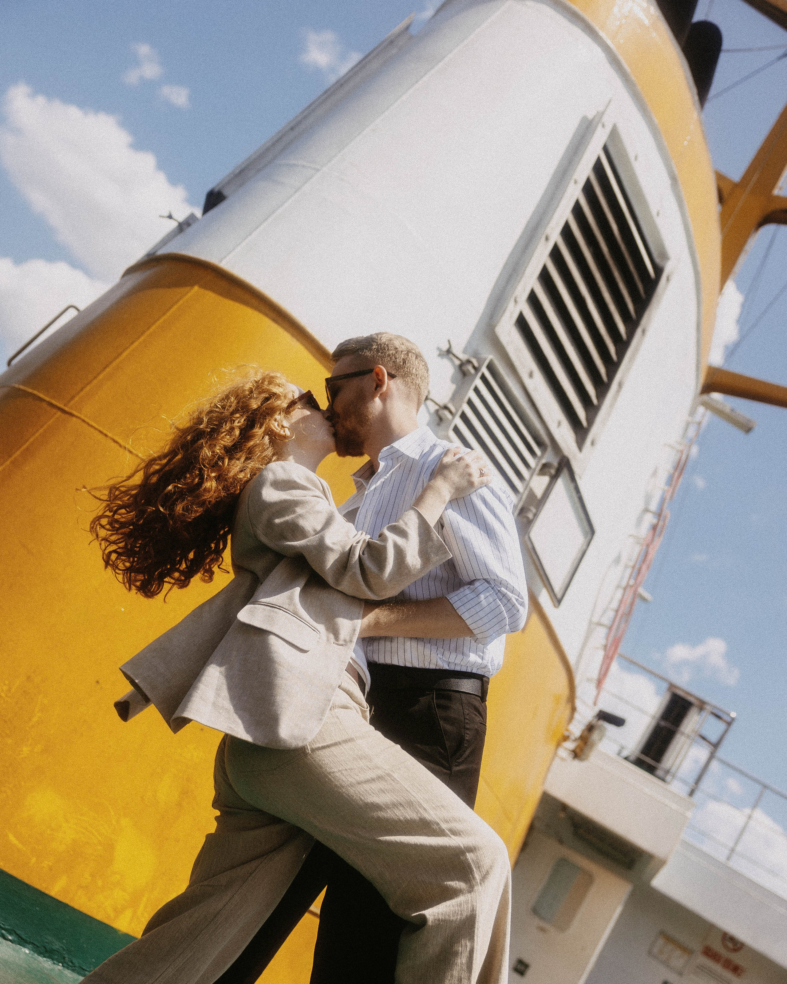 Прогулка Ани и Паши