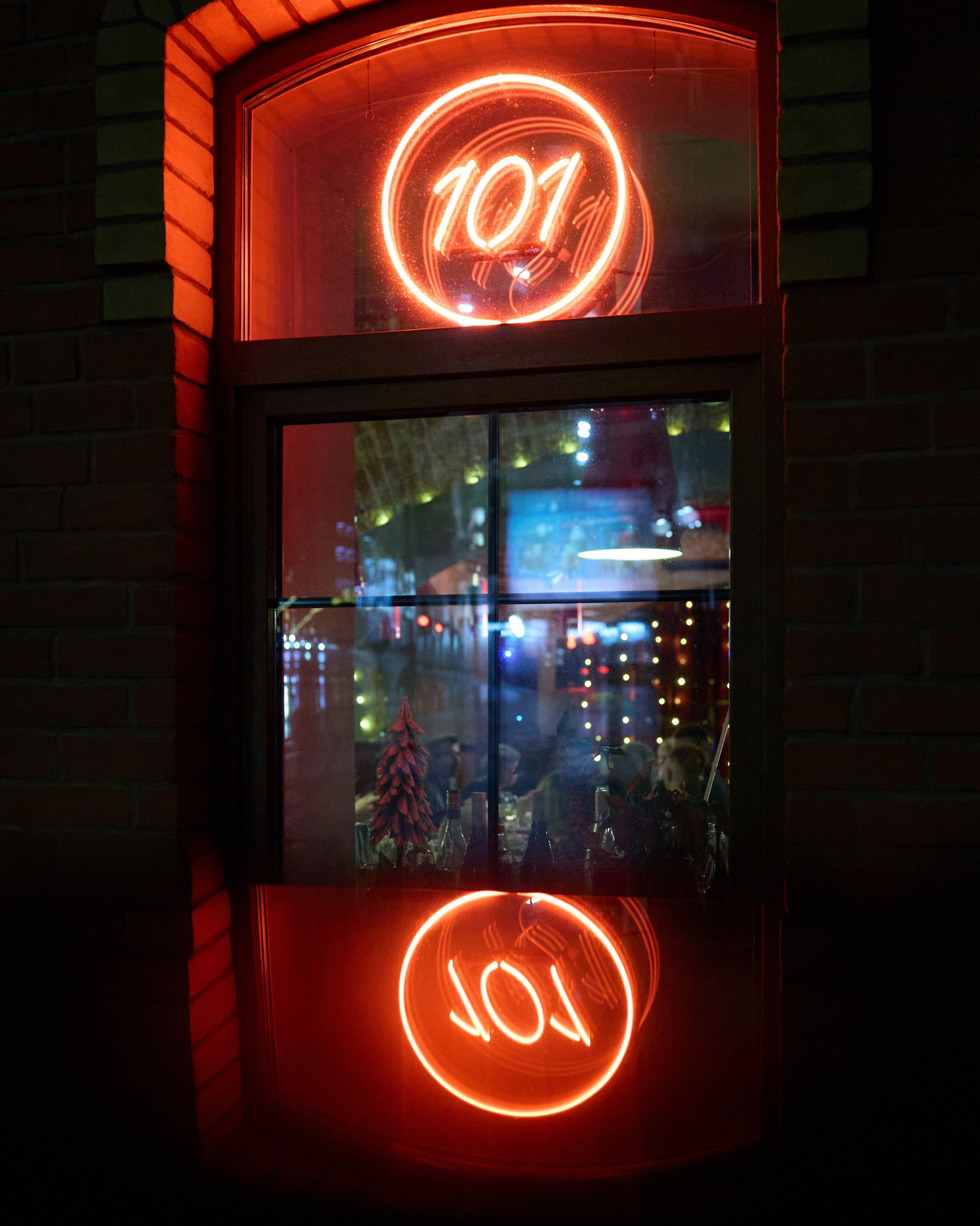 Съемка корпоратива в ресторане 101