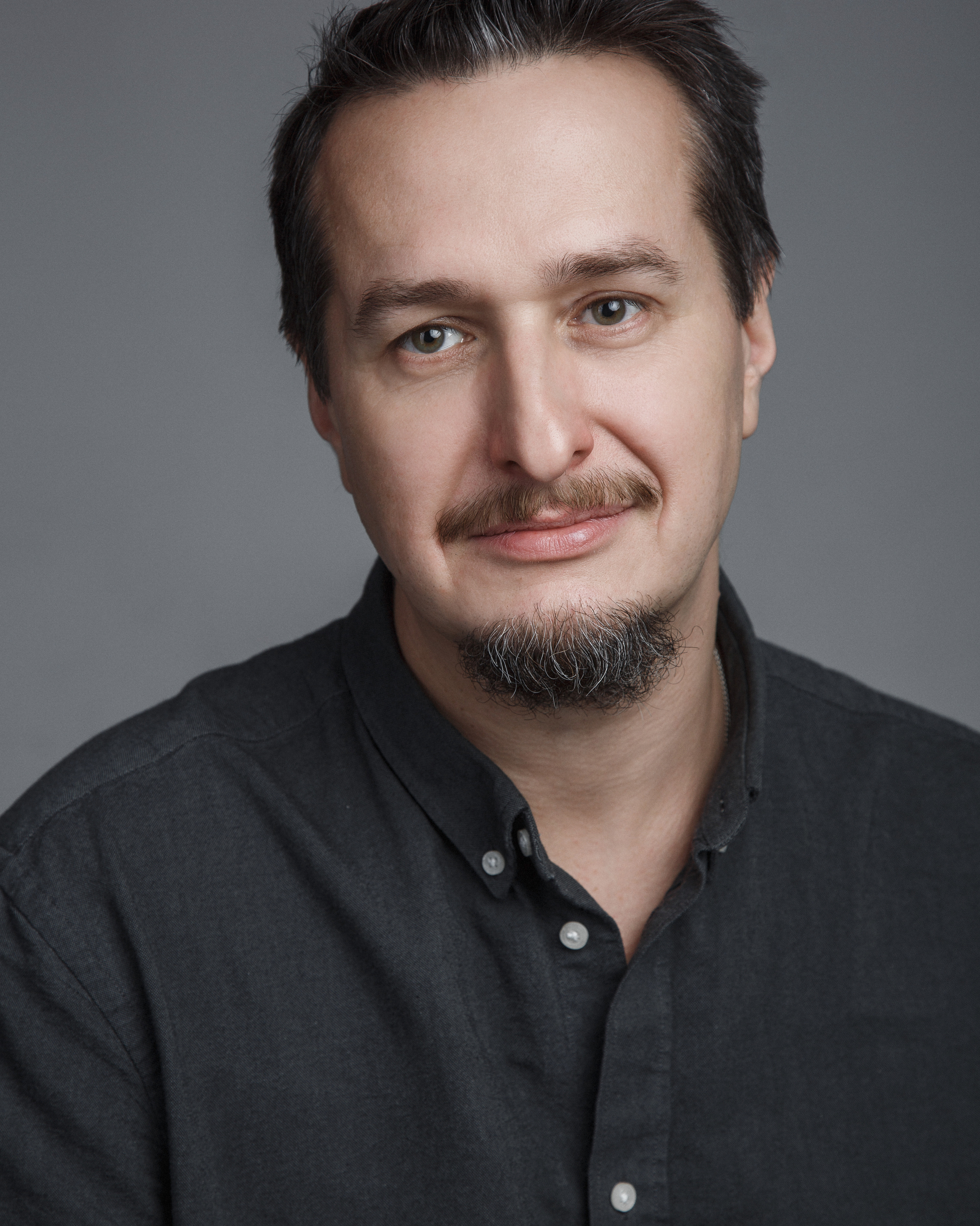 ИВАН ЛАКШИН