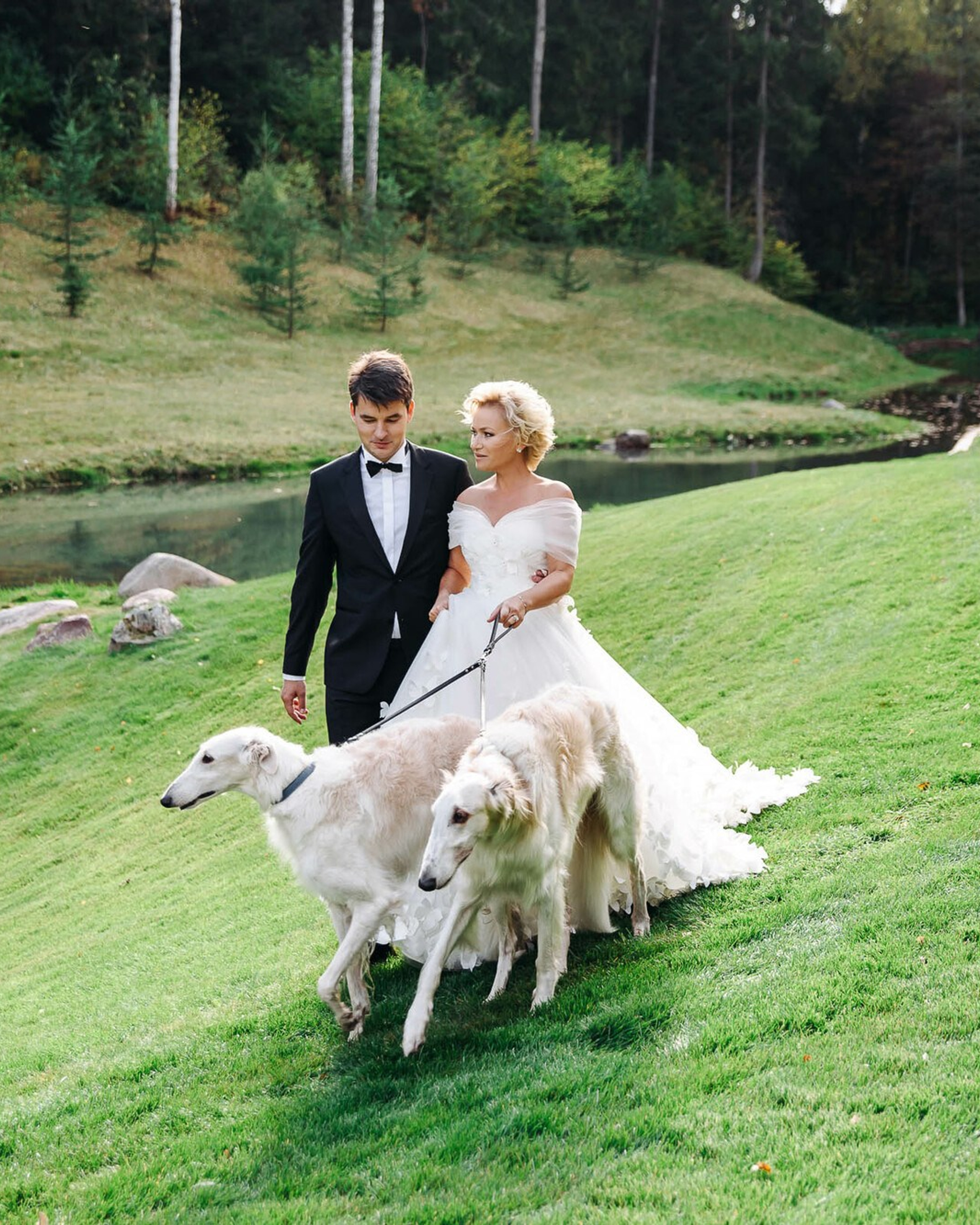 Свадьба в Москве, магический дом