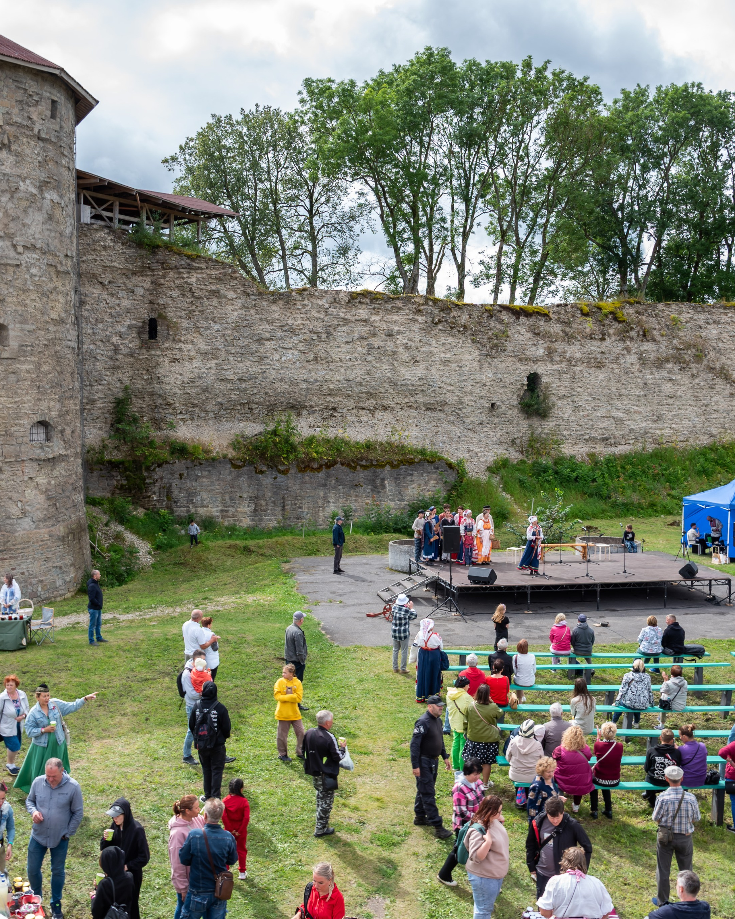 Копорье. Фестиваль Иван чая