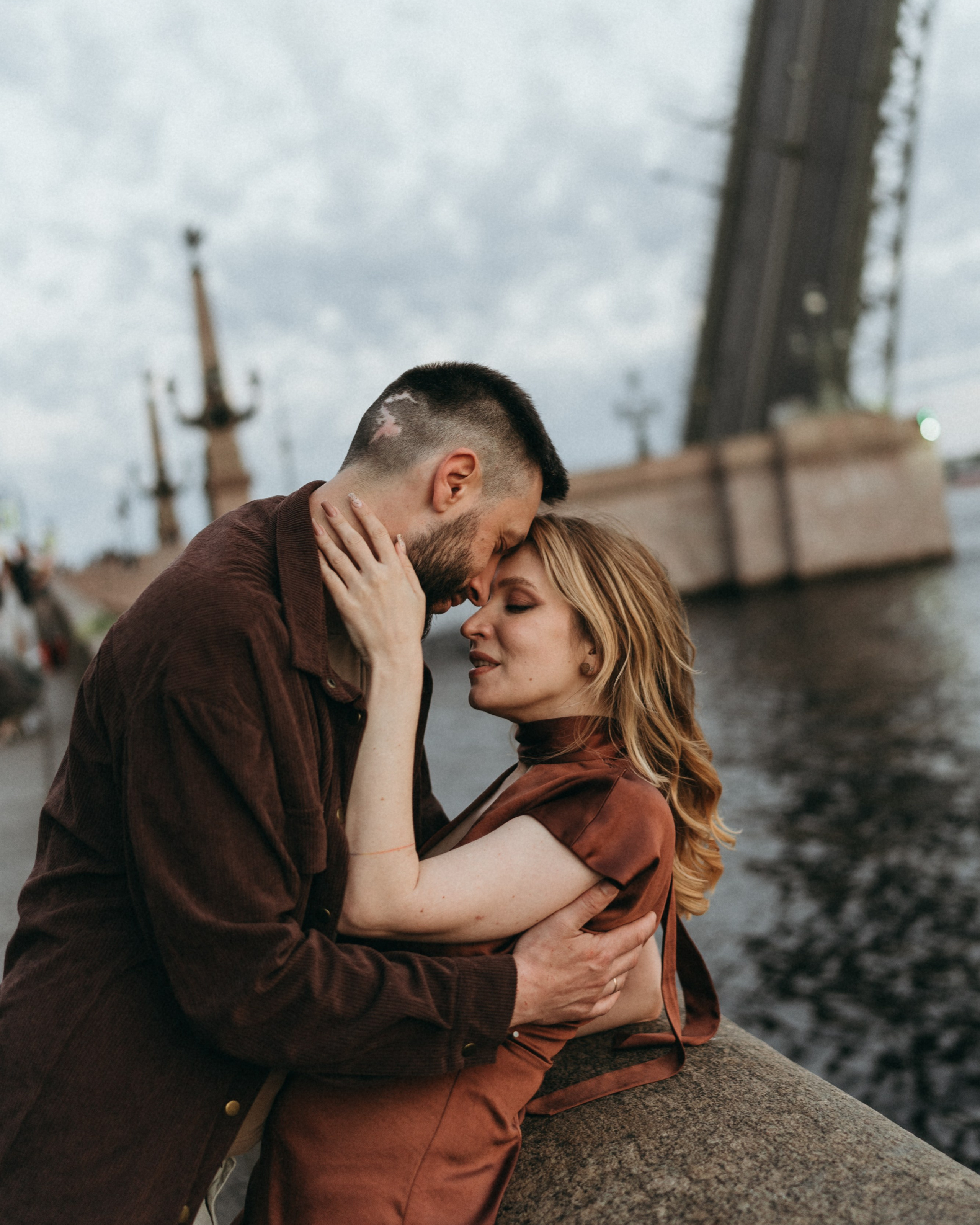 Максим и Настя / Разводные мосты