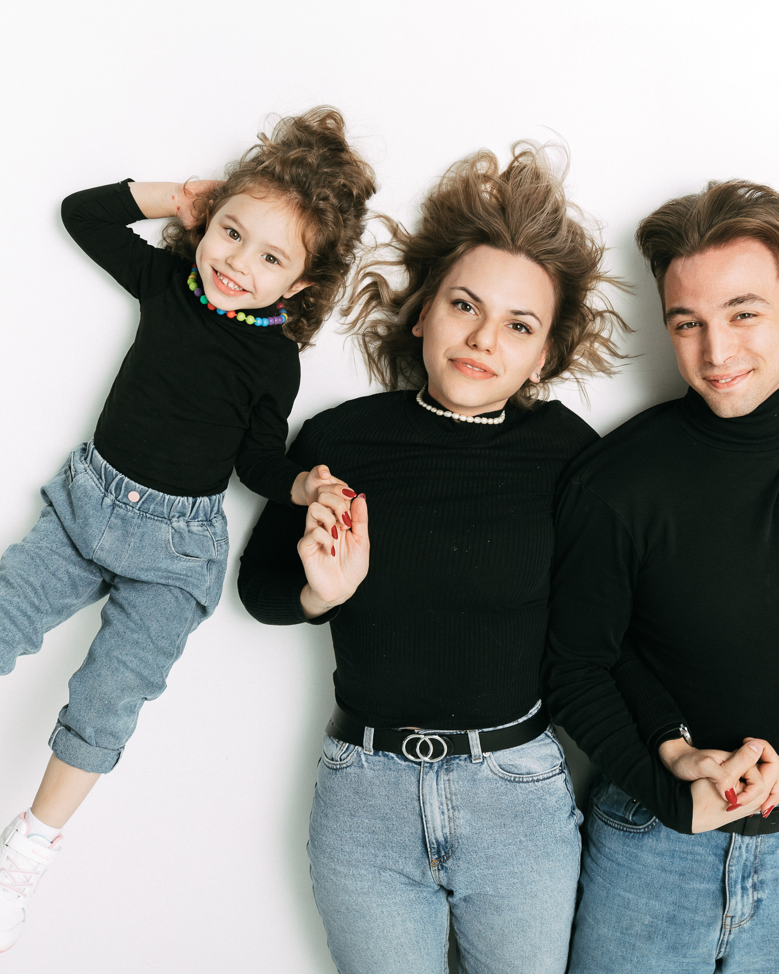 Денис, Даша, Аня