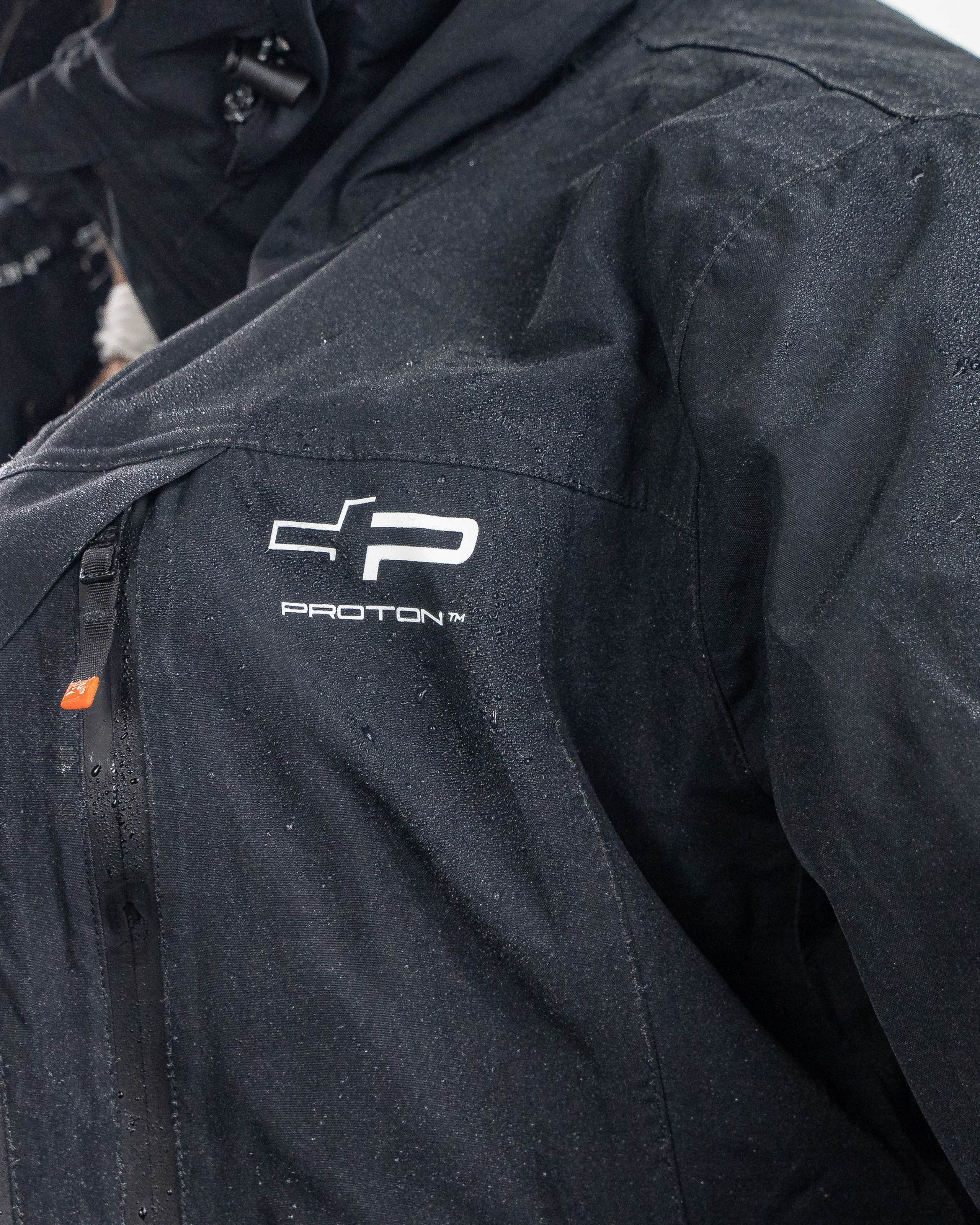 Proton Горнолыжный бренд