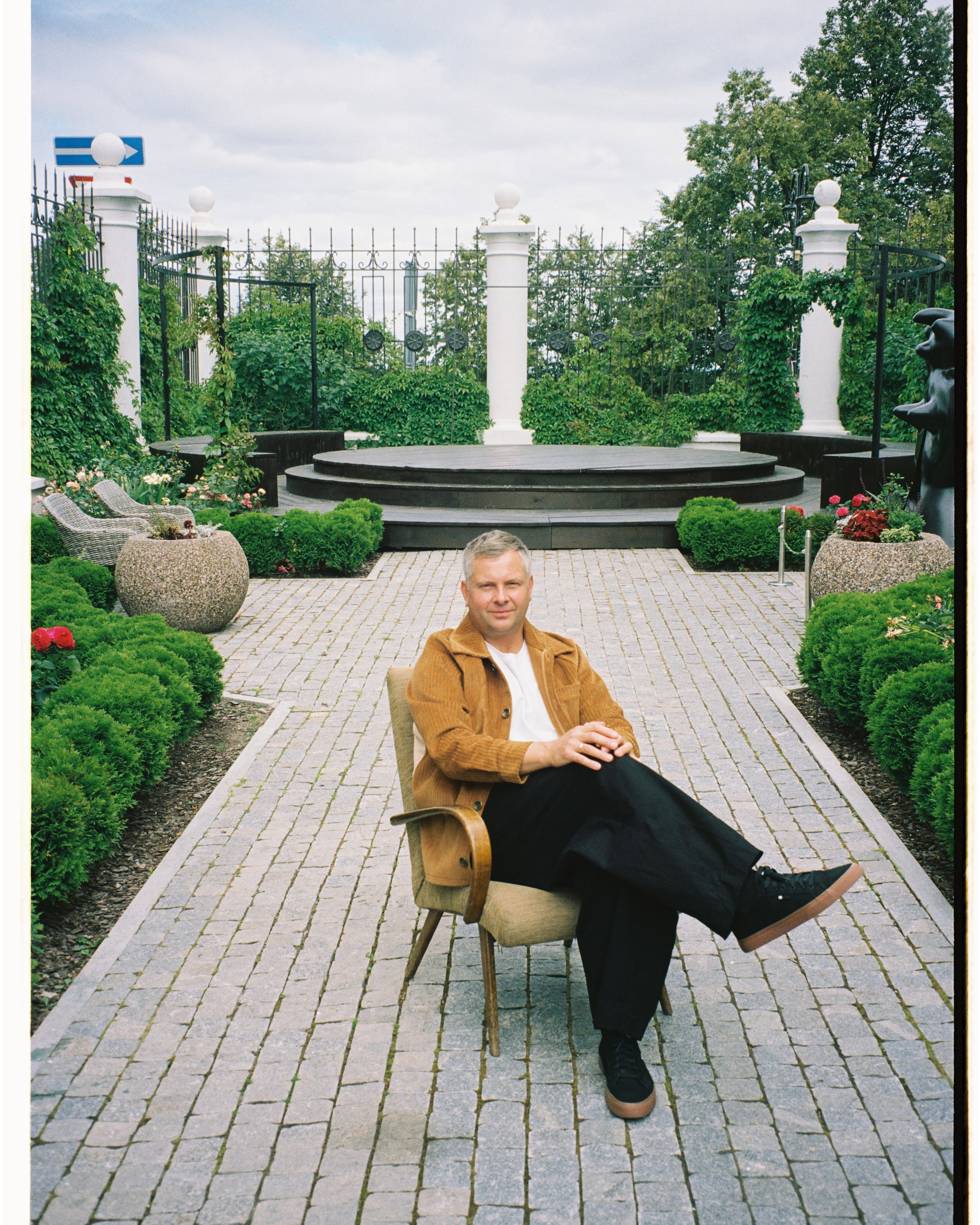 Роман Жукарин. Арт-дроп по Искусству|24. Собака.ru NN