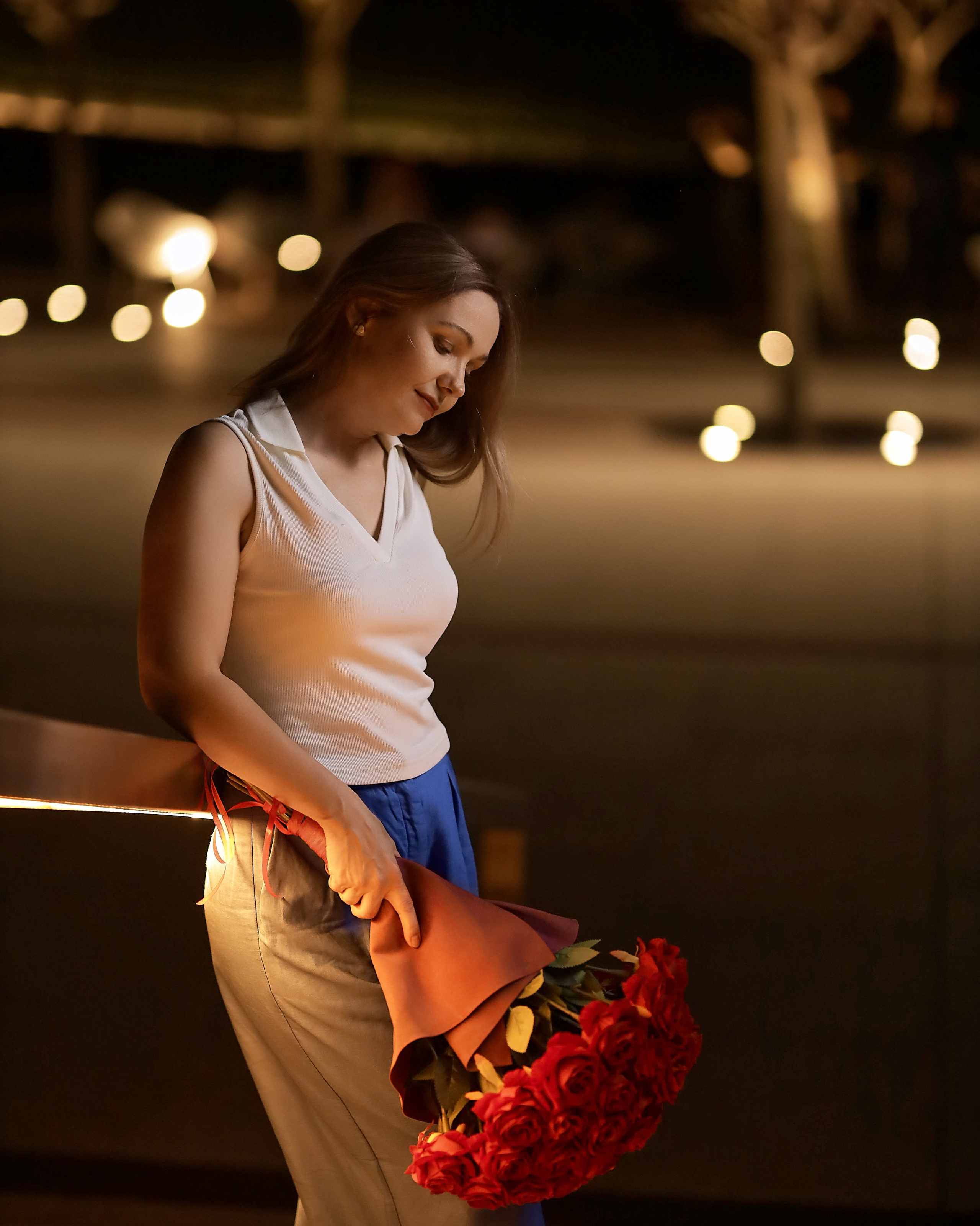 Татьяна в вечернем парке