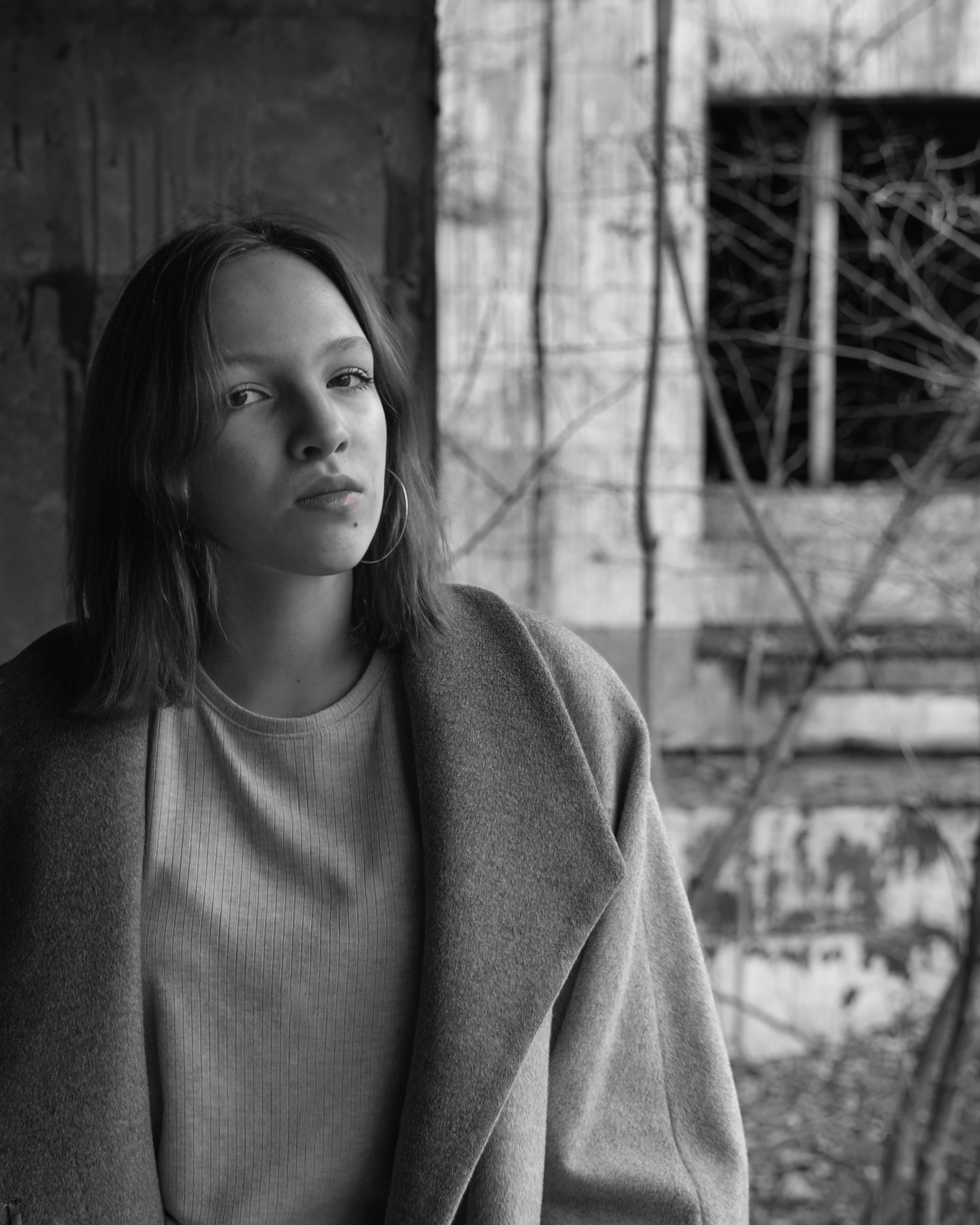 Осенняя фотосессия в заброшенной территории