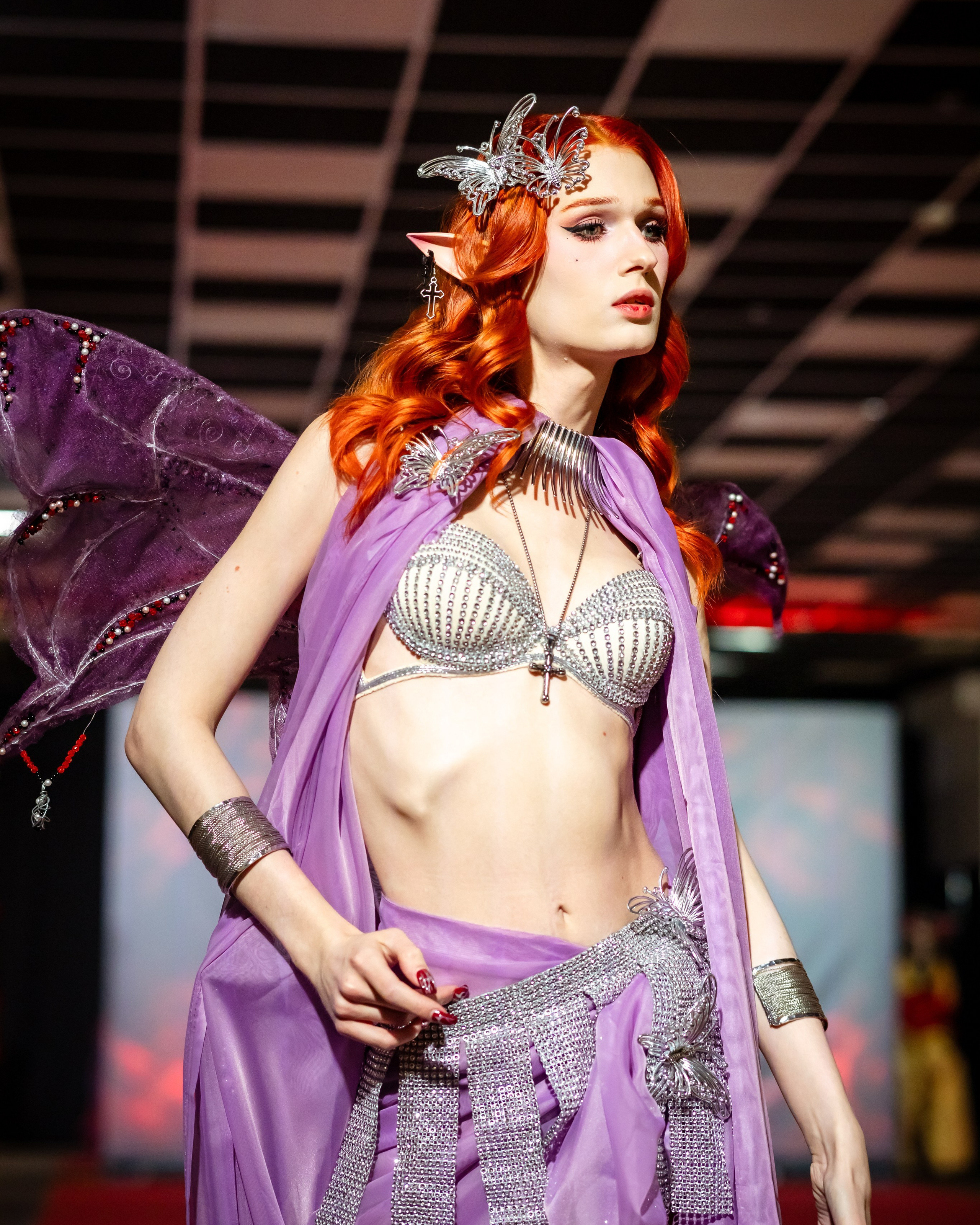 Шоу «Её величество женщина»