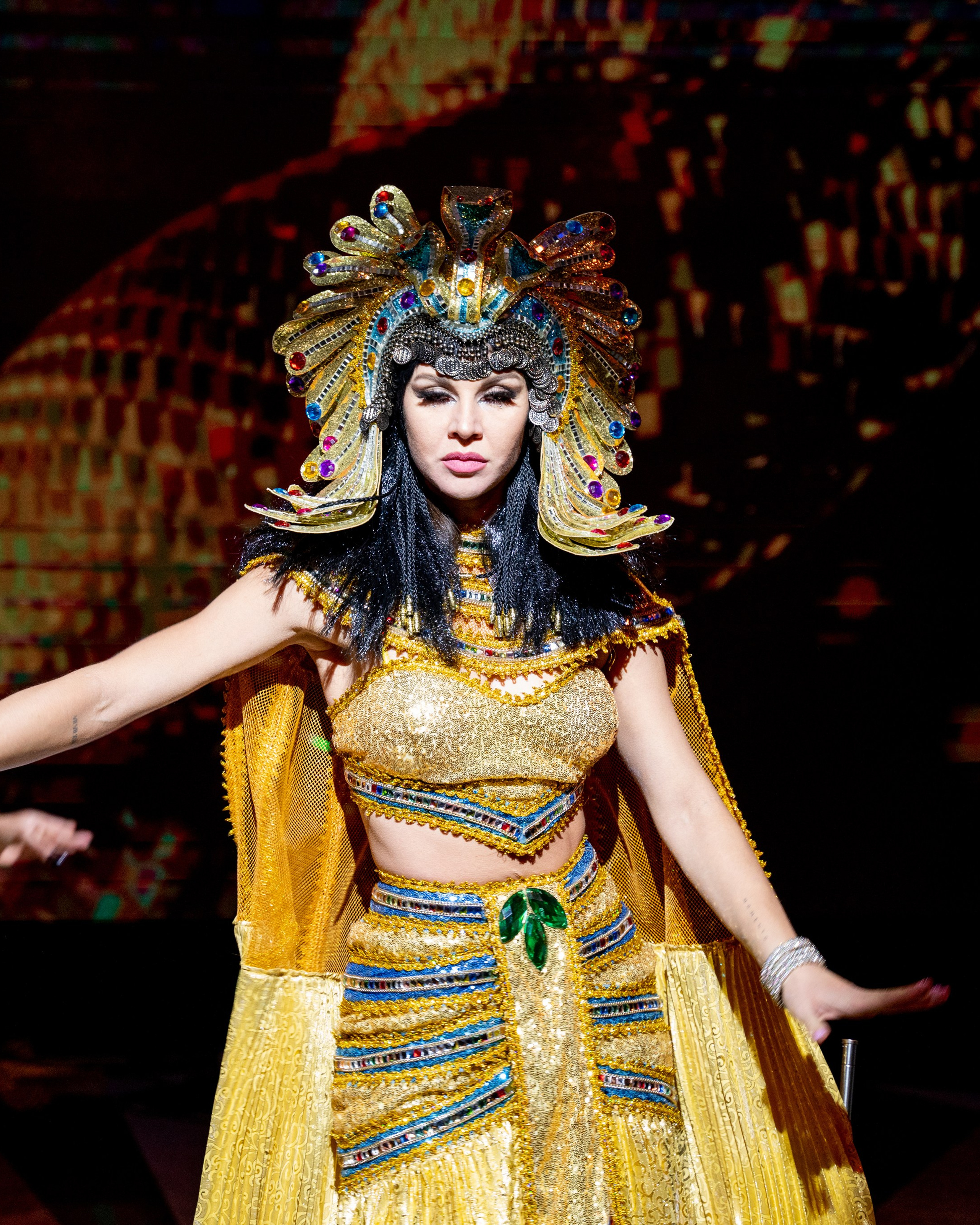 НОВОГОДНИЙ КОРПОРАТИВ 2025