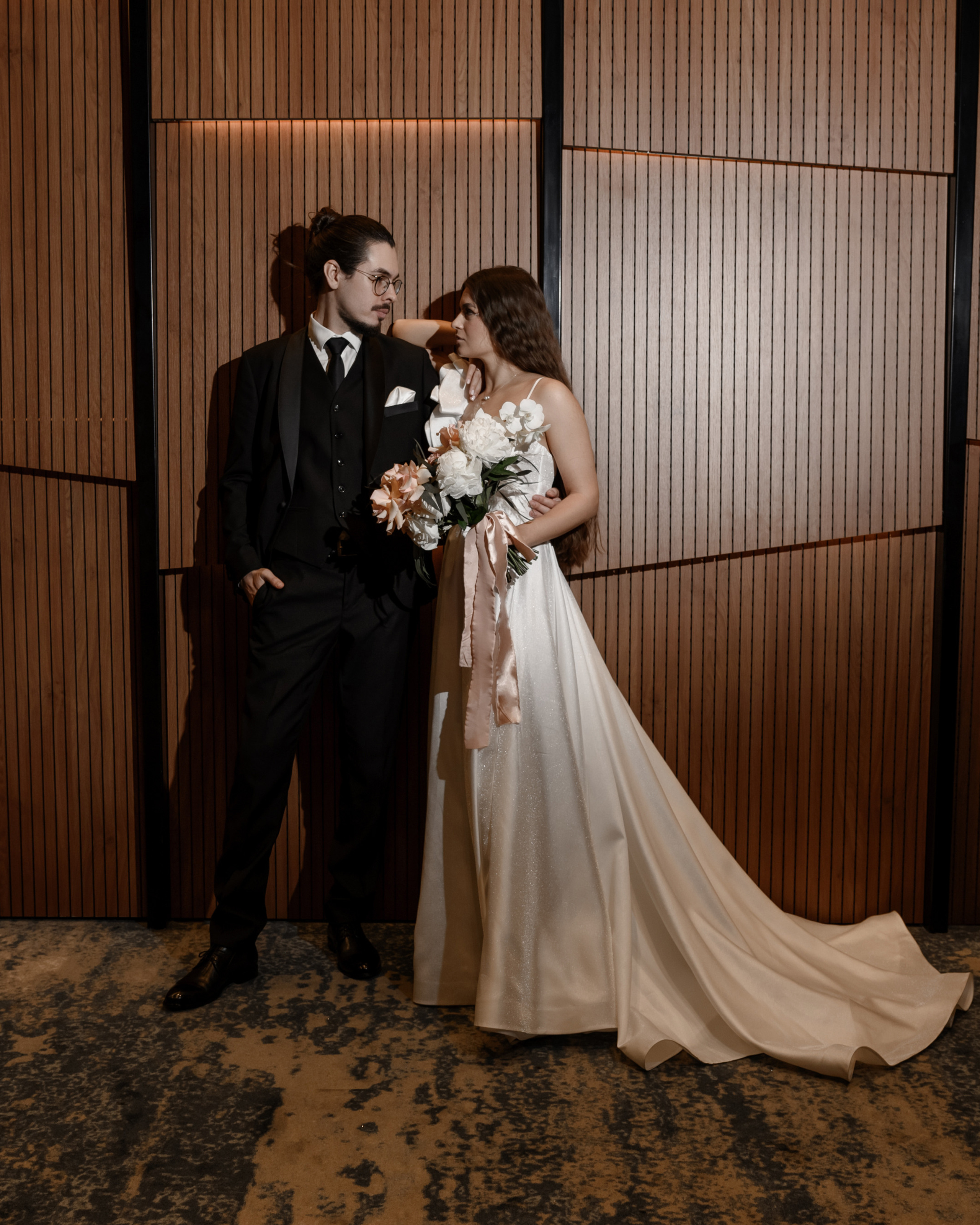 Это по любви