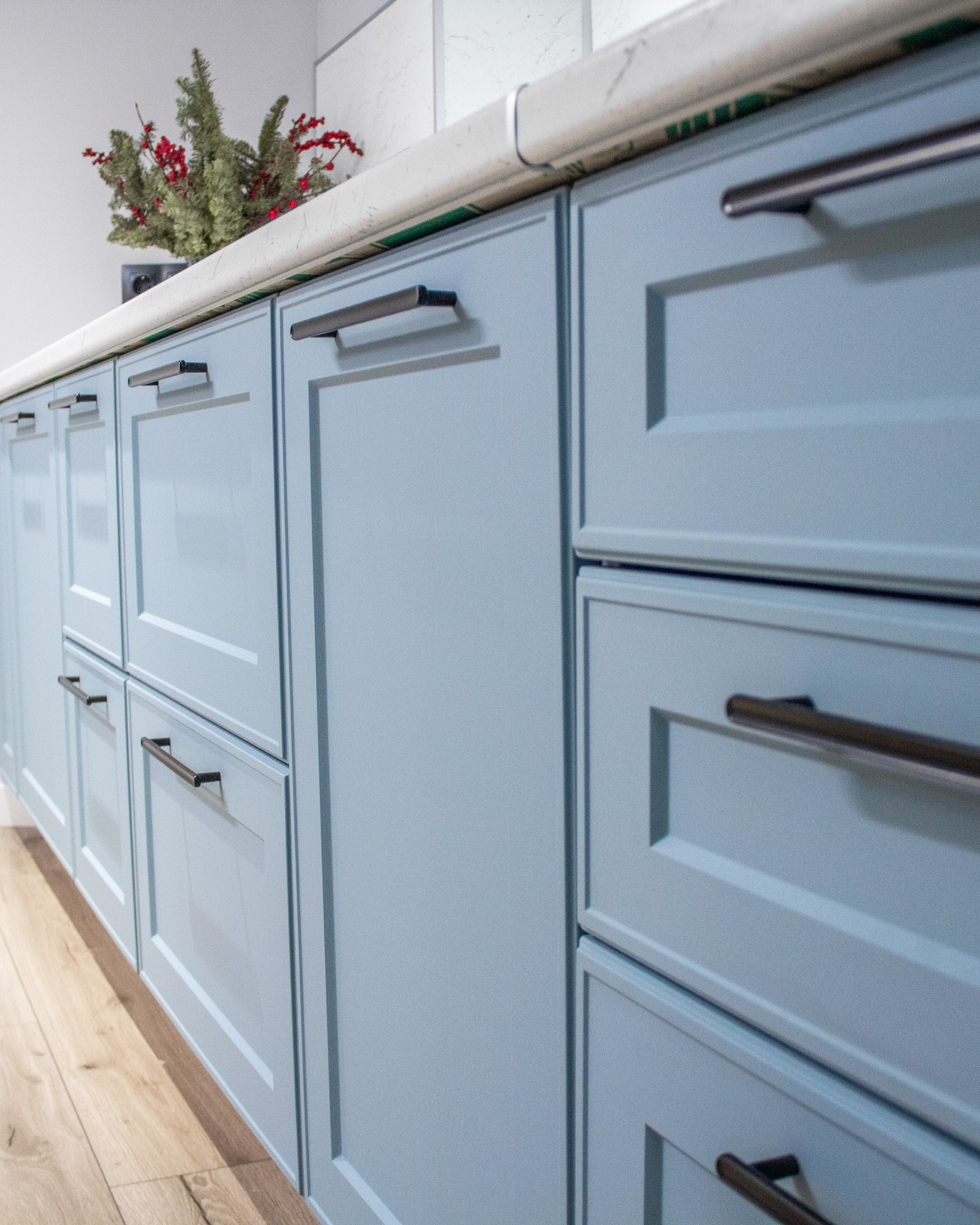 Для мебельных производств.