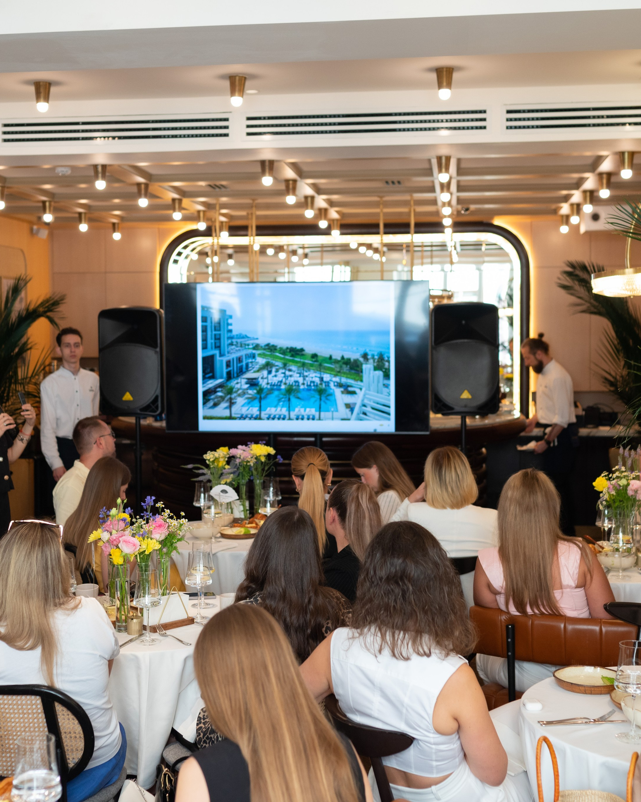 Mandarin Oriental в Garda Cafe