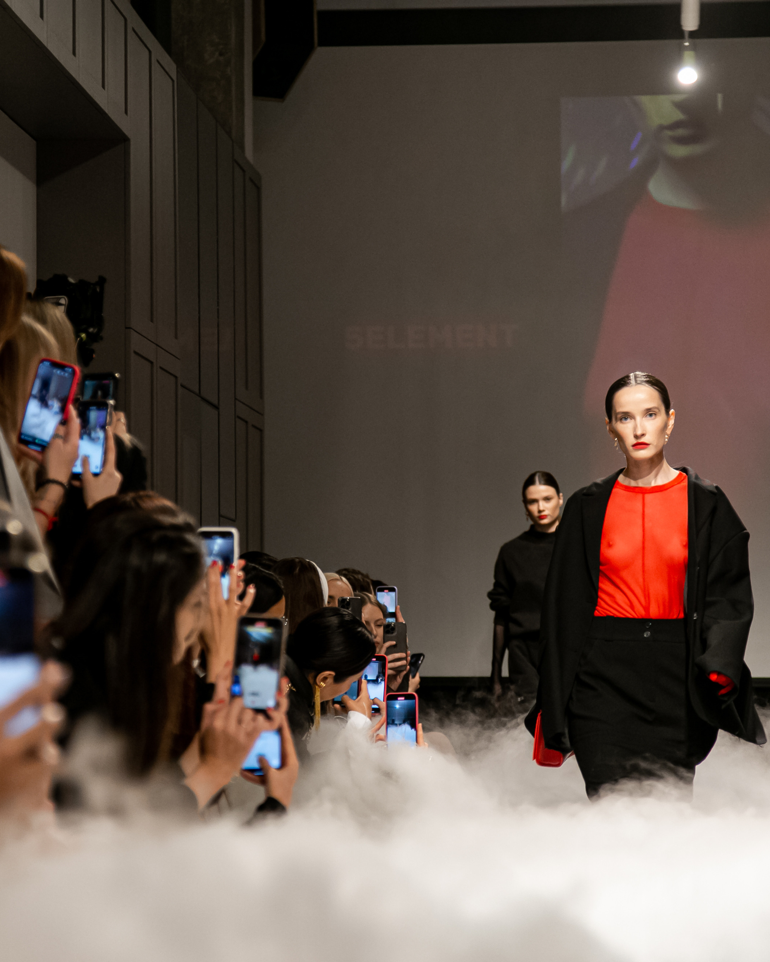 Показ новой коллекции 2 SIDES