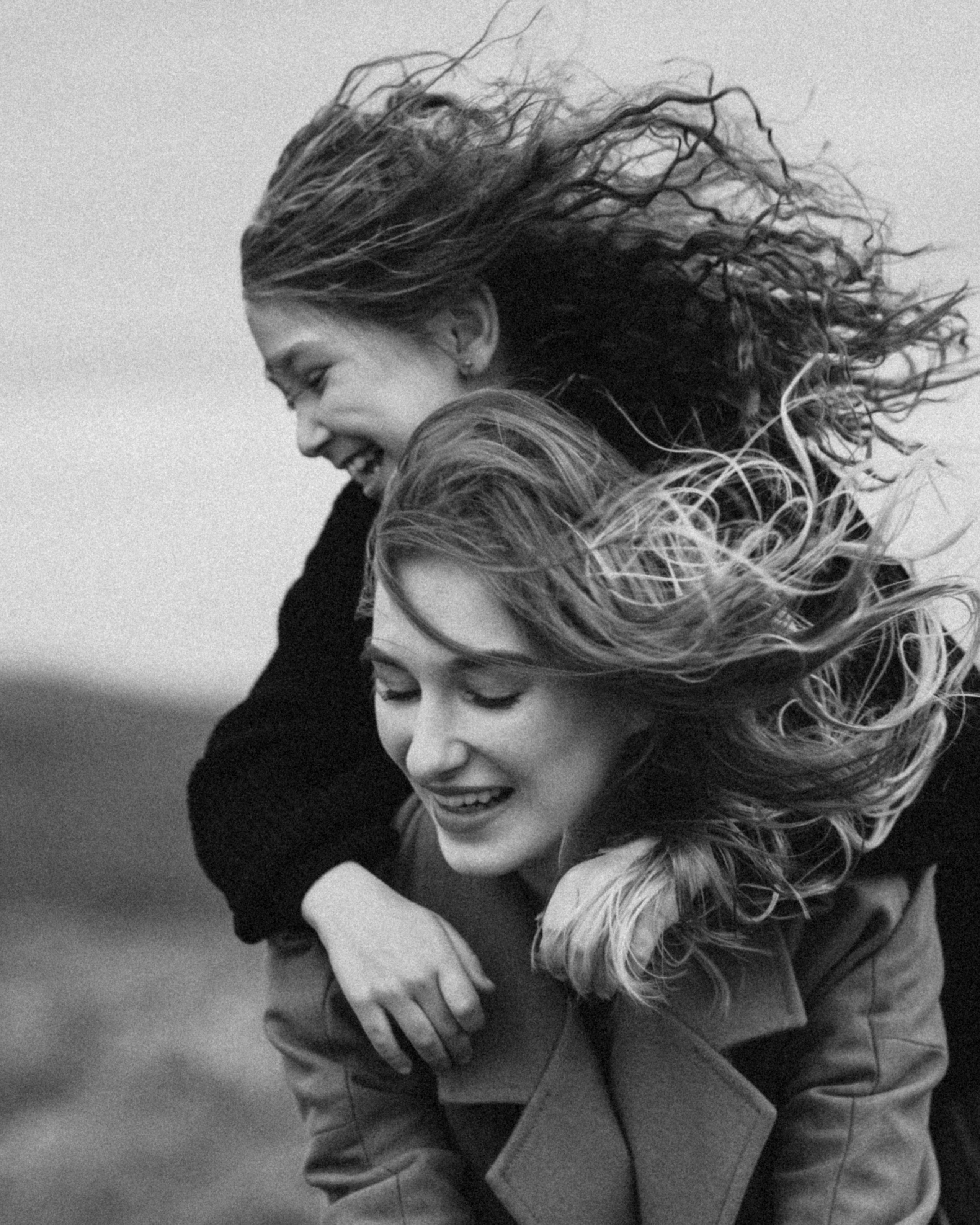 Мы есть друг у друга.