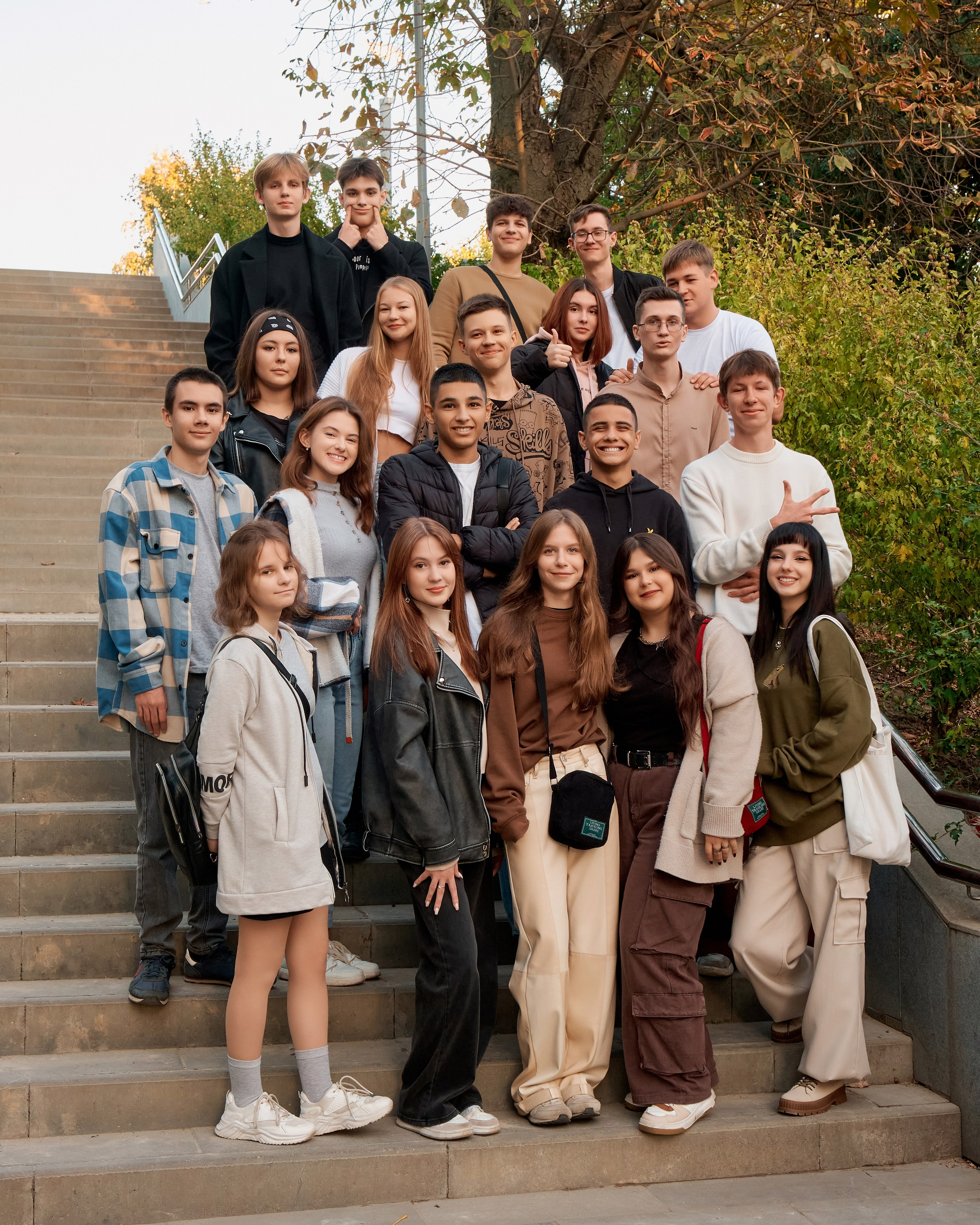 11 класс. Осенняя фотосессия. Приморский парк.