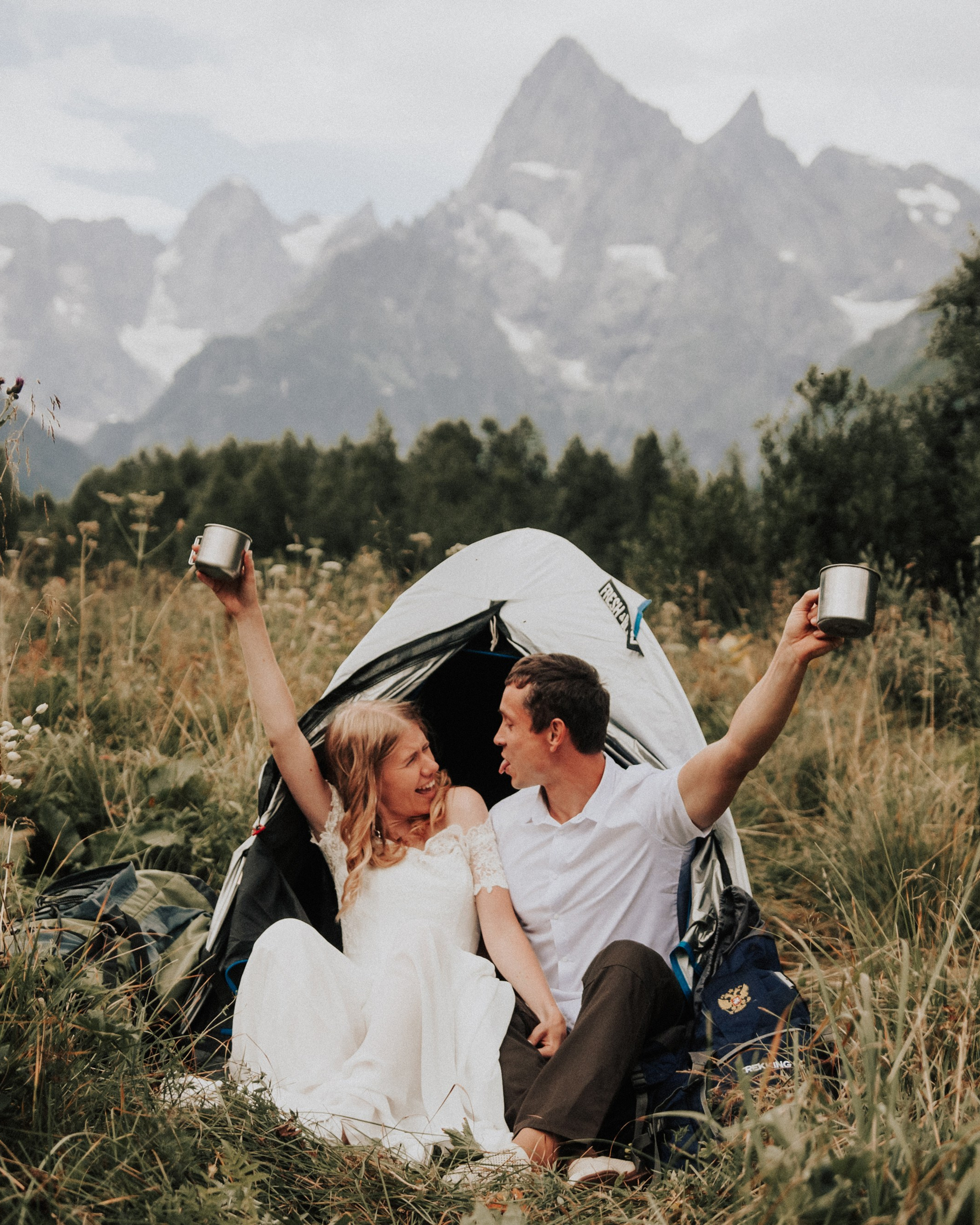 НА ВСТЕЧУ ПРИКЛЮЧЕНИЯМ