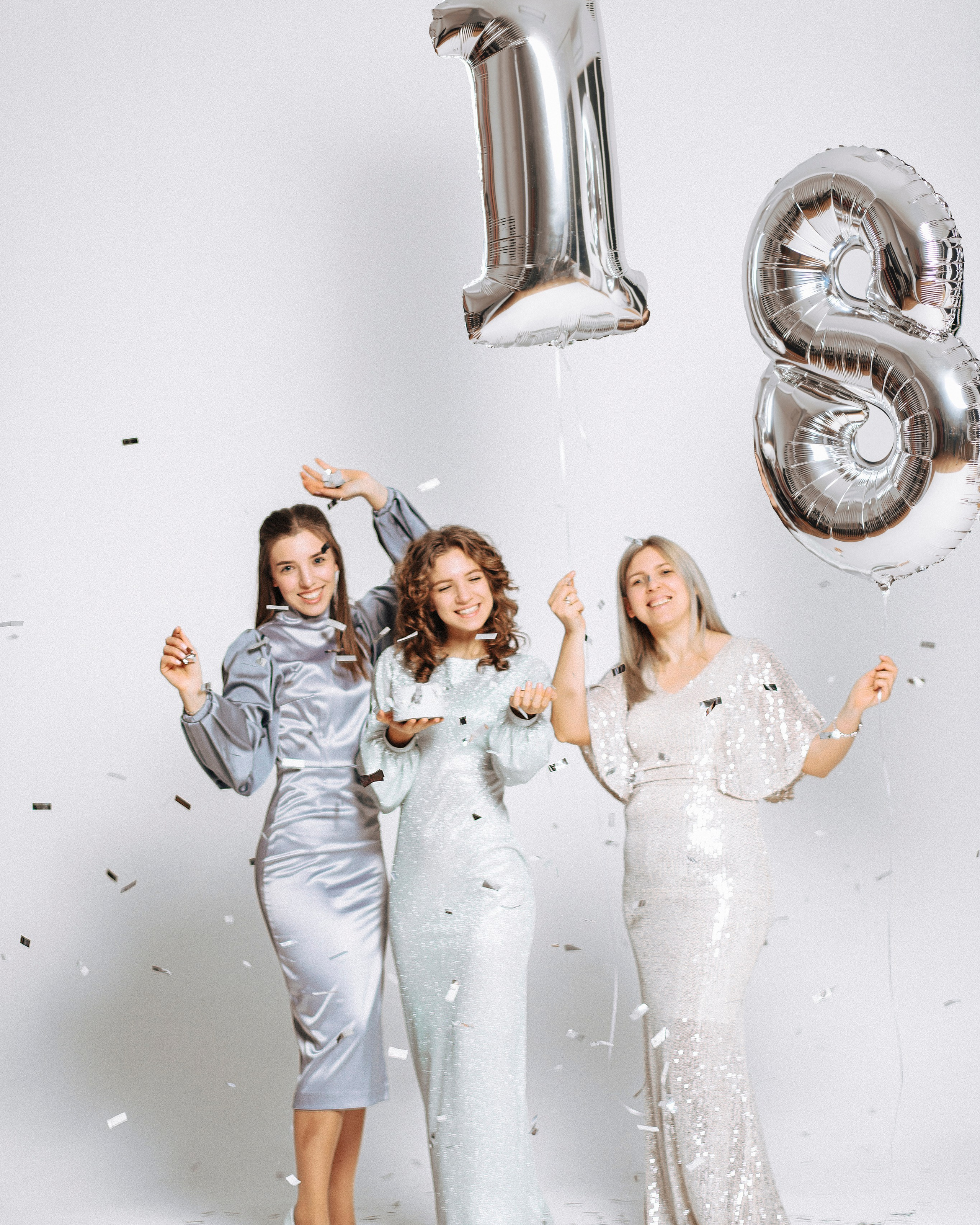 НА ГОД СТАРШЕ