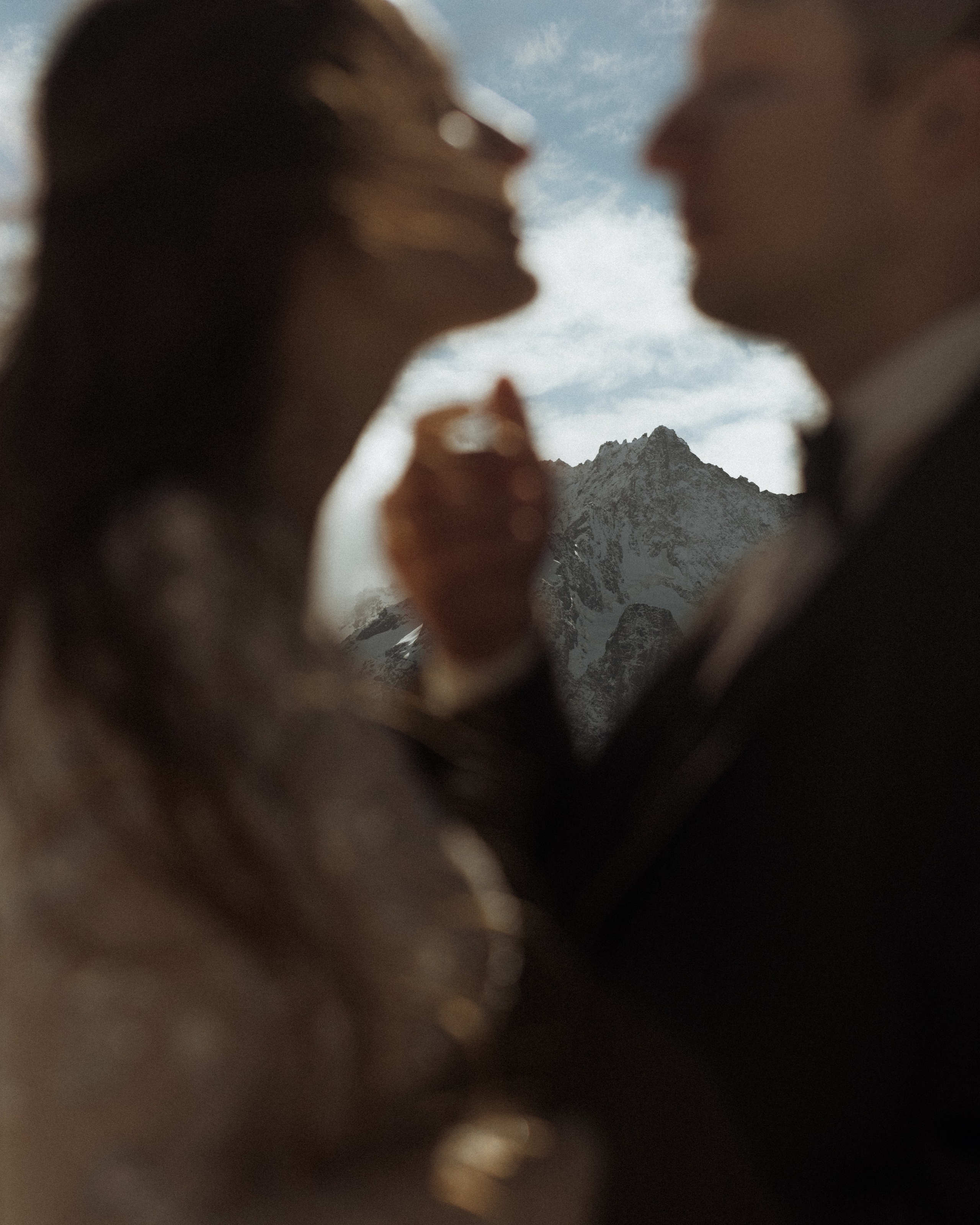 ВЫШЕ ТОЛЬКО ЛЮБОВЬ