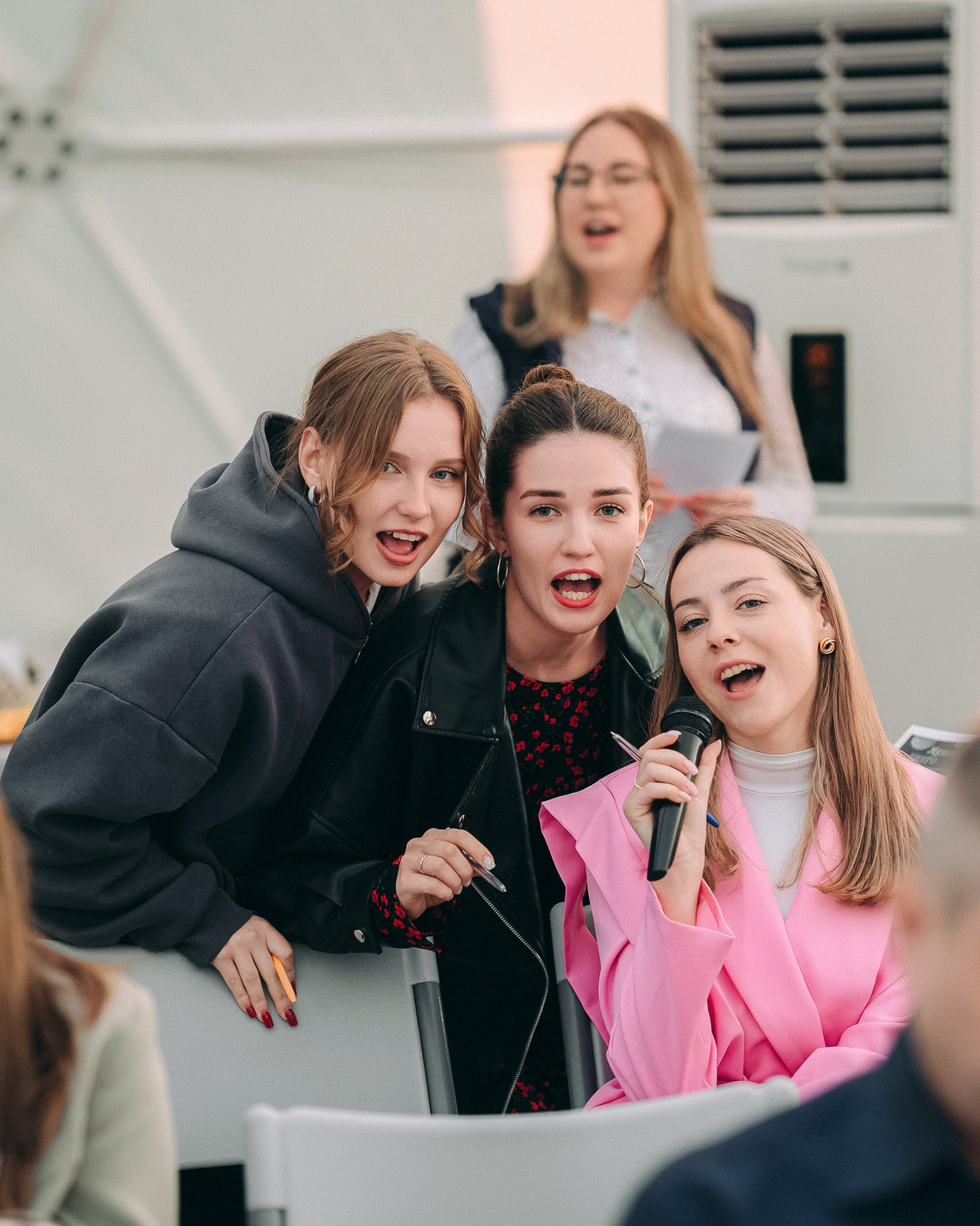 Юбилей «Жу-Жу» Дети