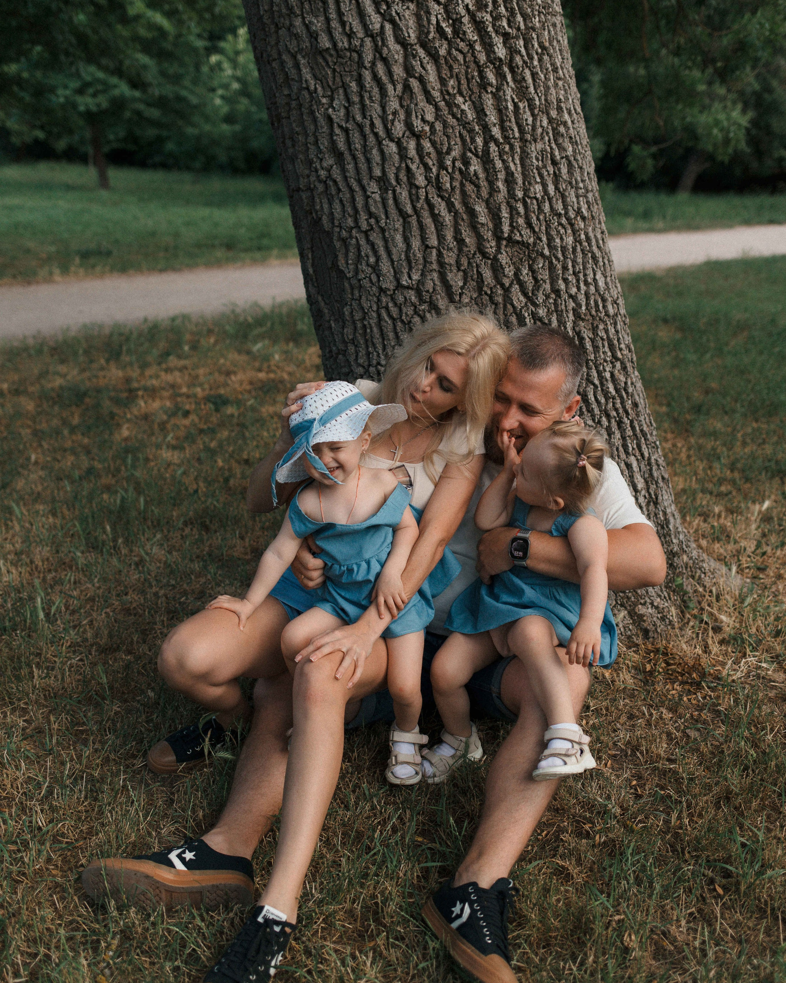 Парк, вечер)