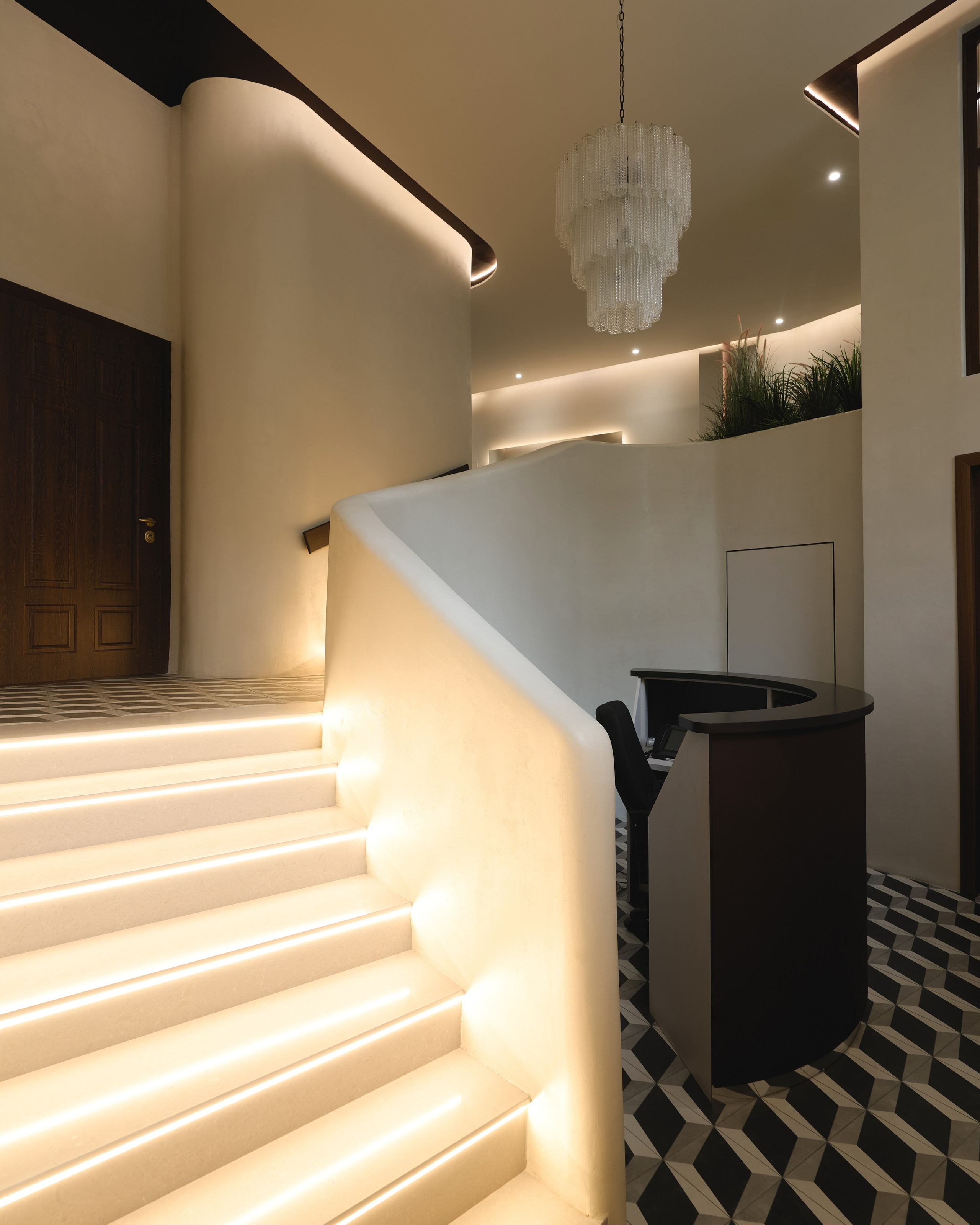 АРБАТ. ДИЗАЙНЕР АЛЕКСАНДРА СЕРГЕЕВА