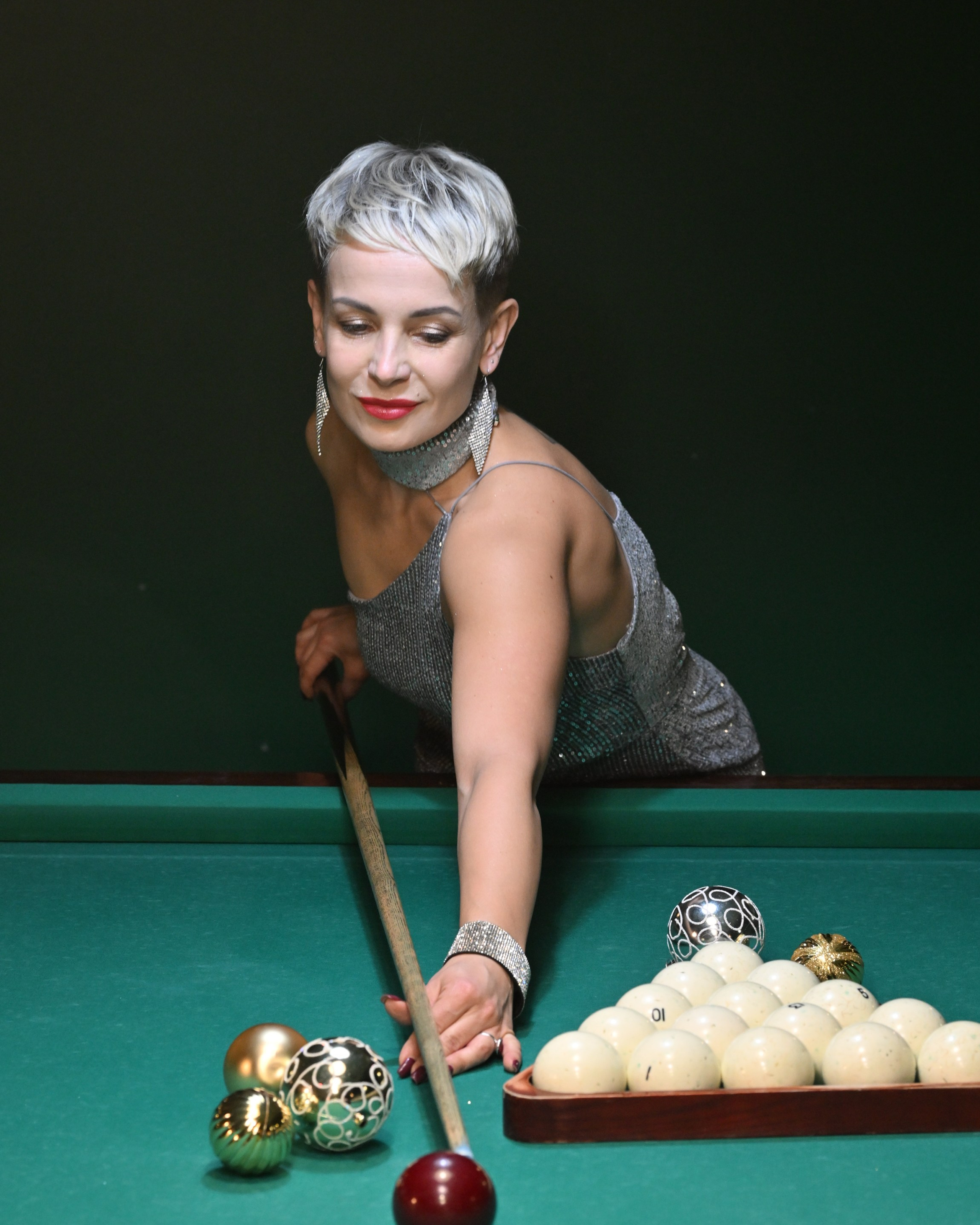 Бильярд Галина