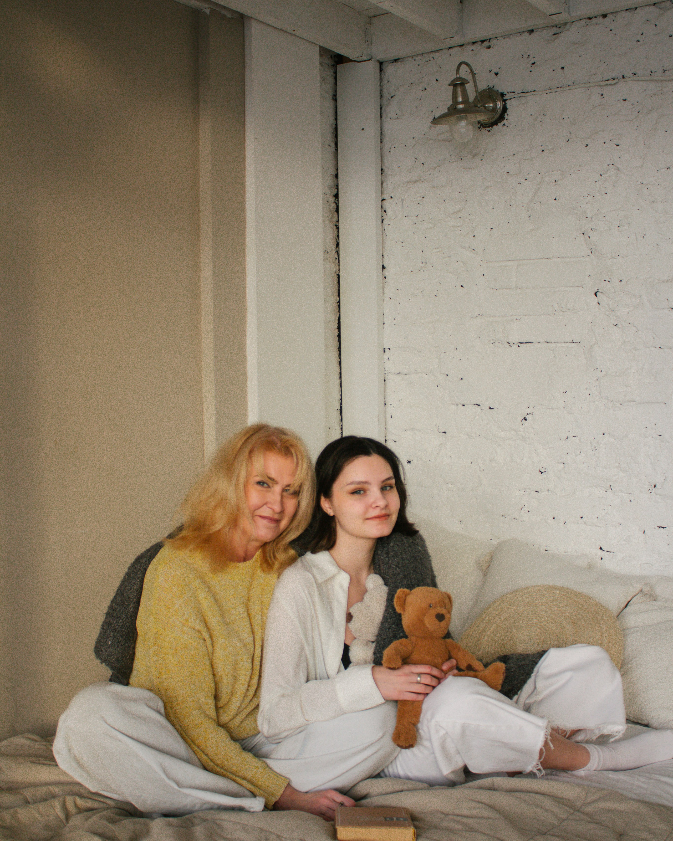 Полина с мамой