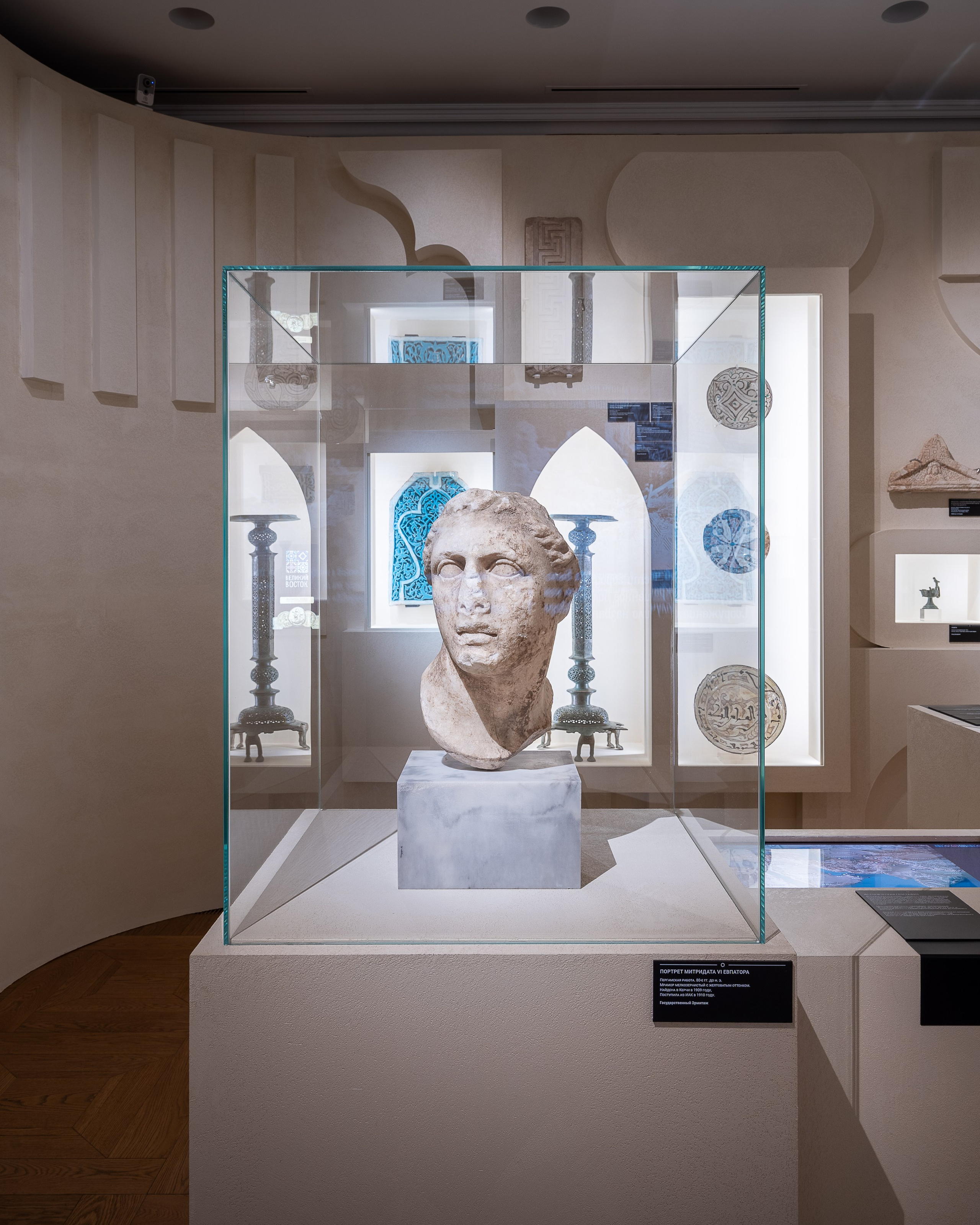 Монеты и античность/ Палаты Зиновьевых-Юсуповых