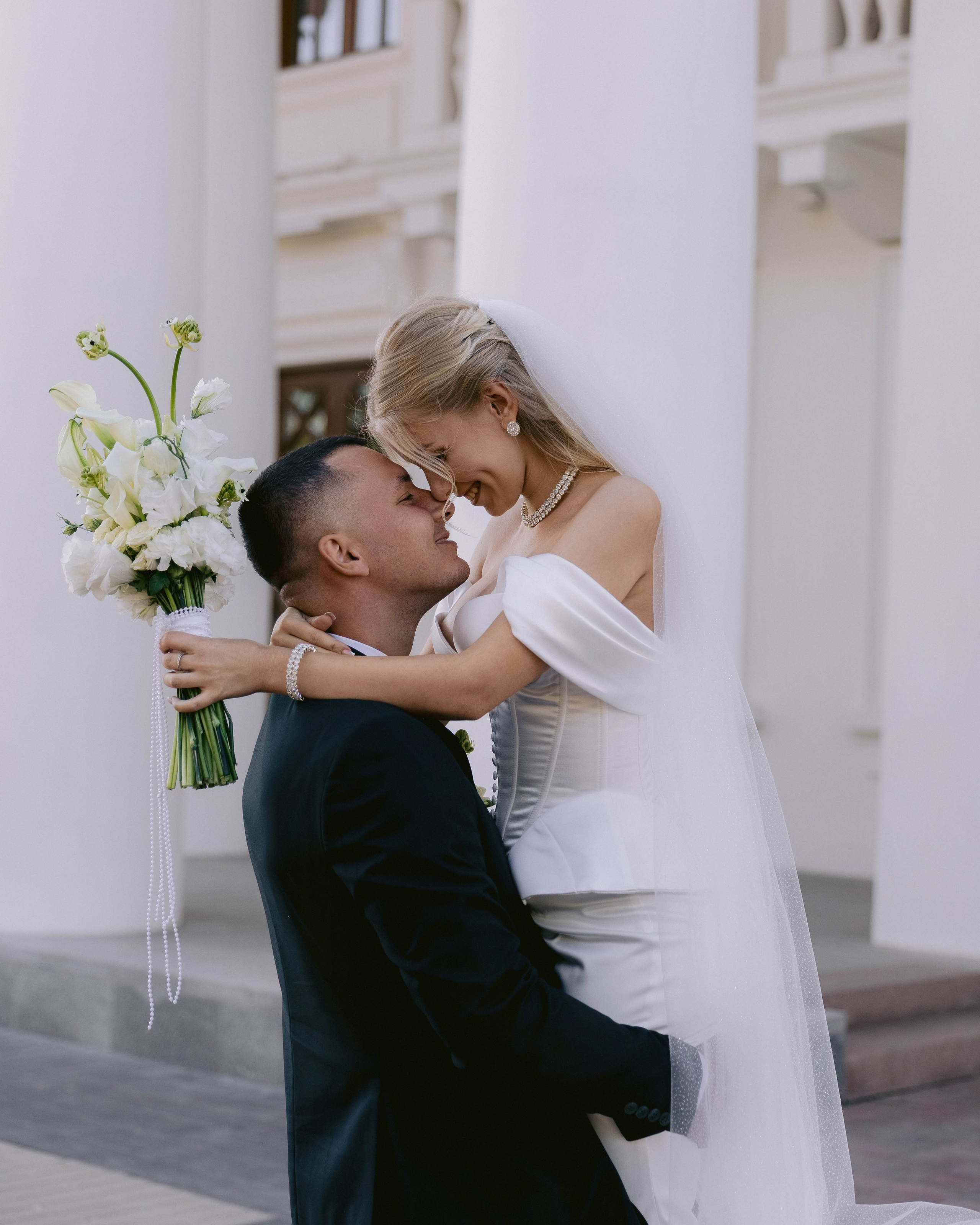 Ангелина, Ефим (прогулка после ЗАГСа)