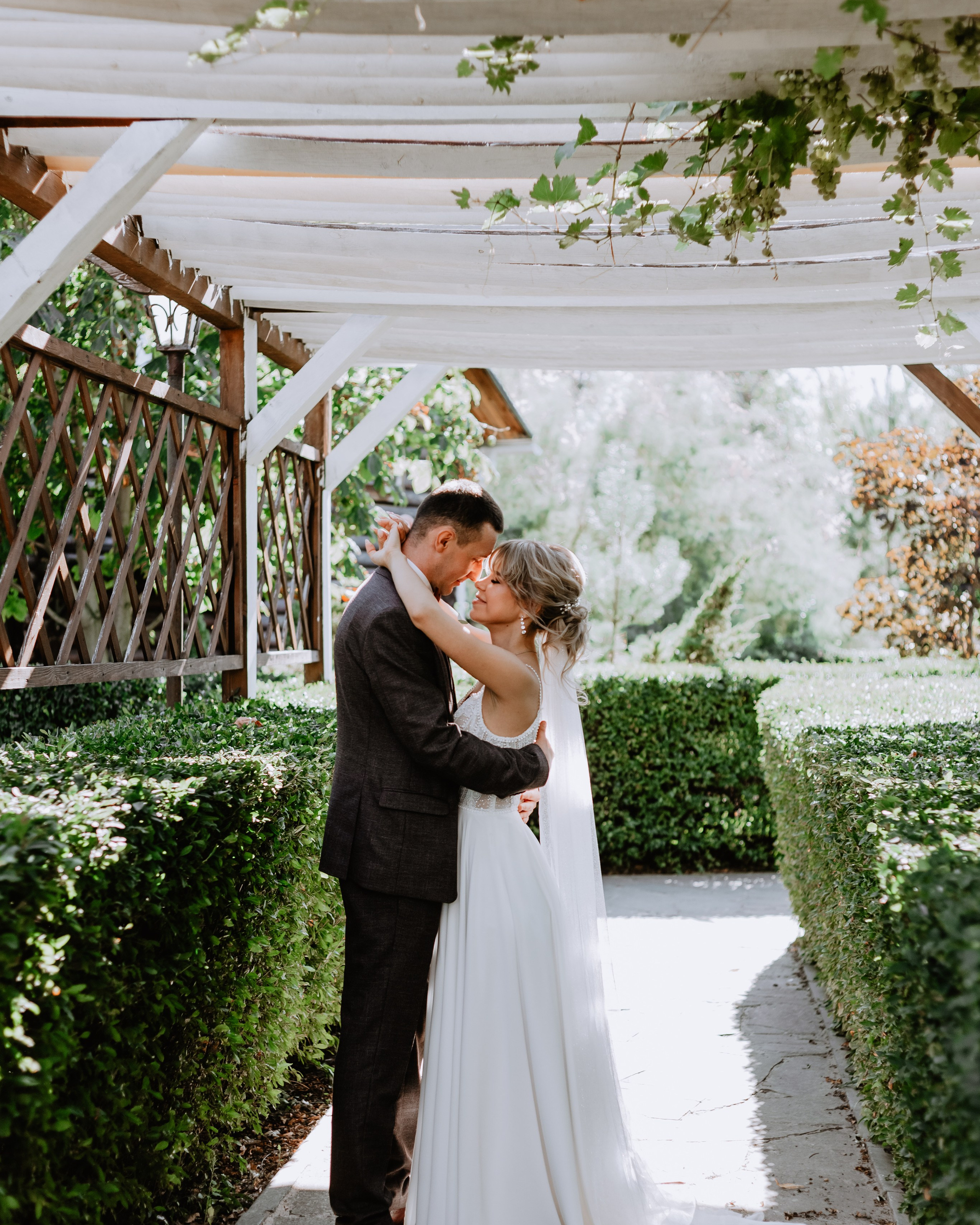 Светлана, Антон