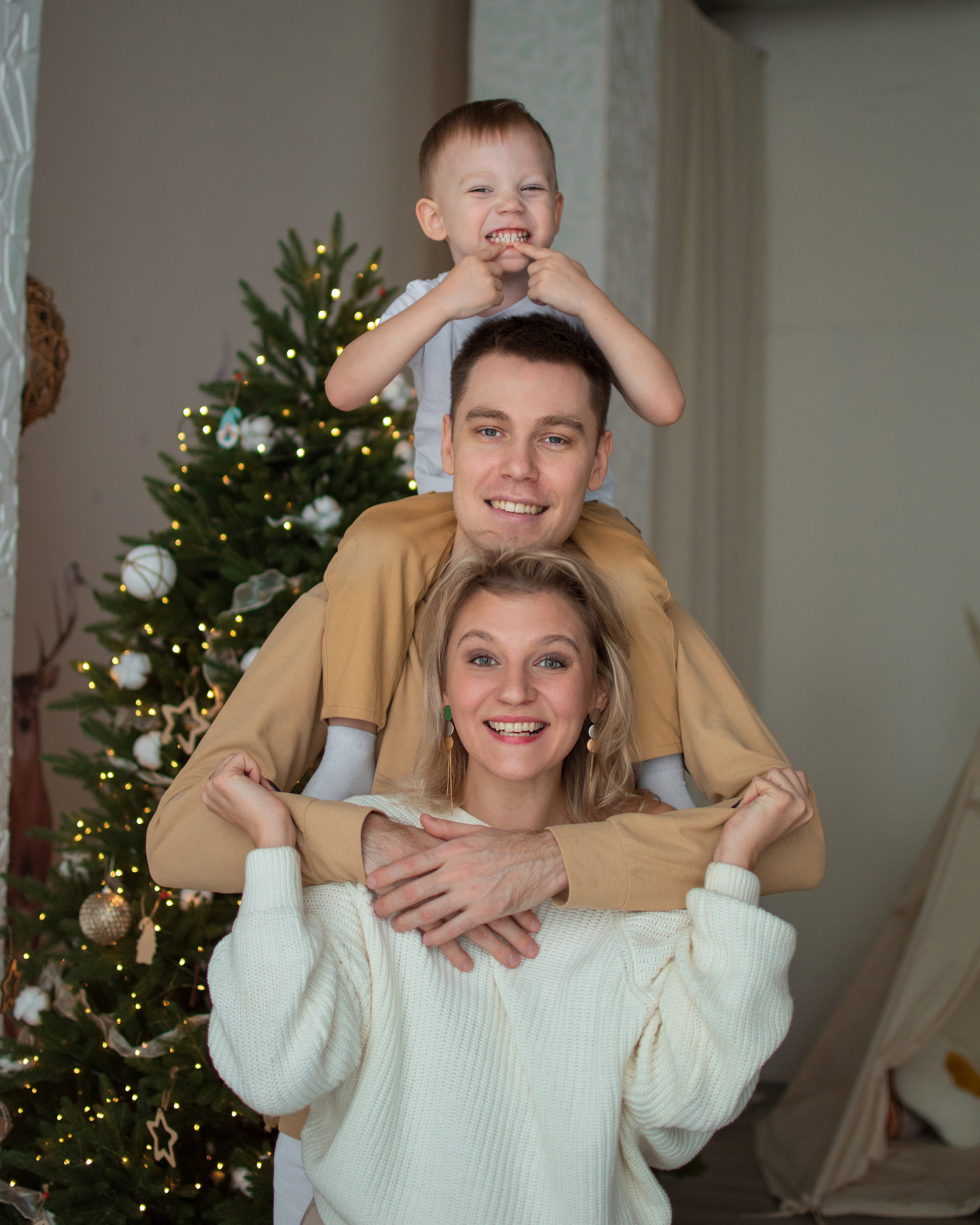 Новогодняя съемка для семьи Матвеевых 2023