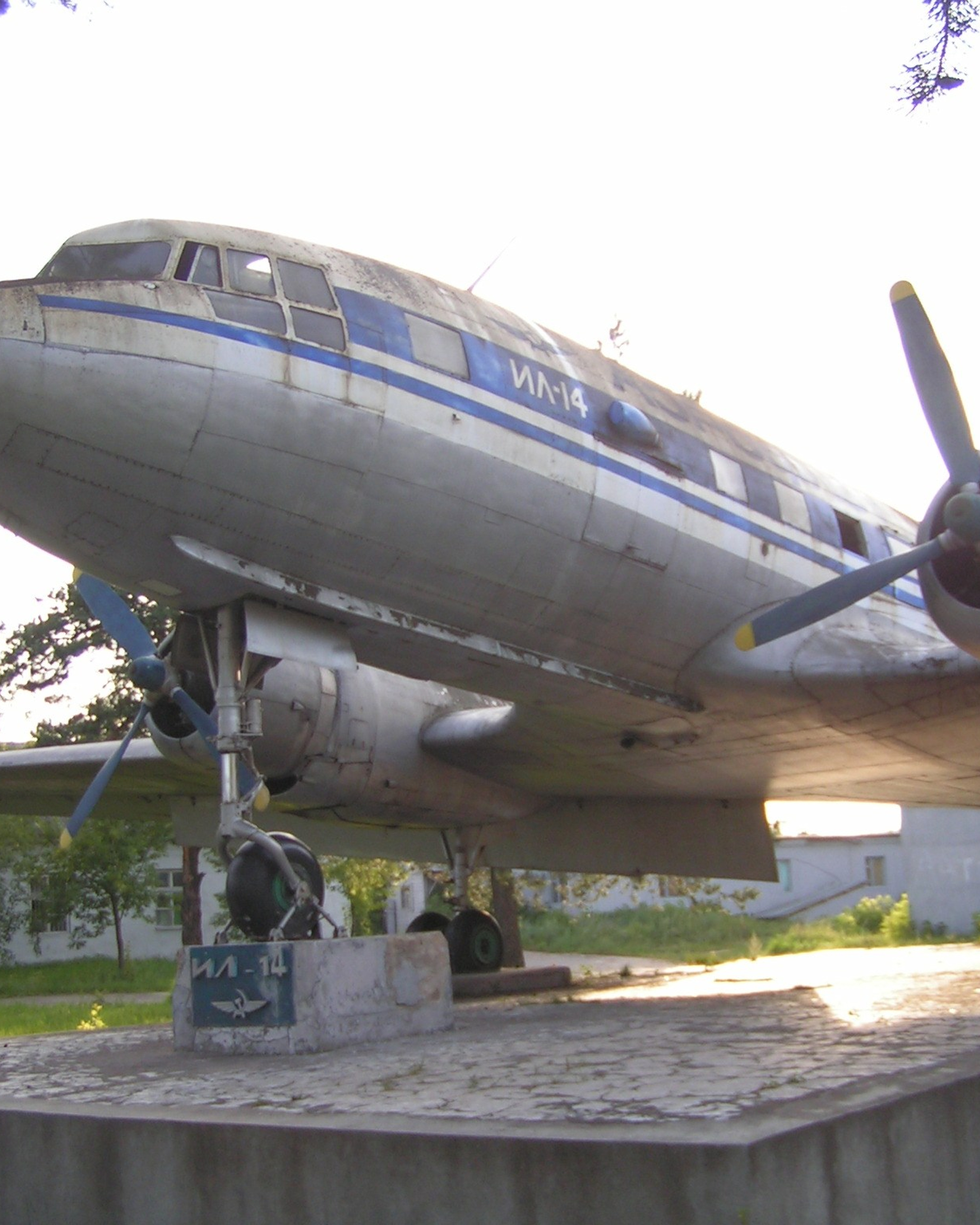 Ил-14 (Быково)&nbsp;— уничтожен