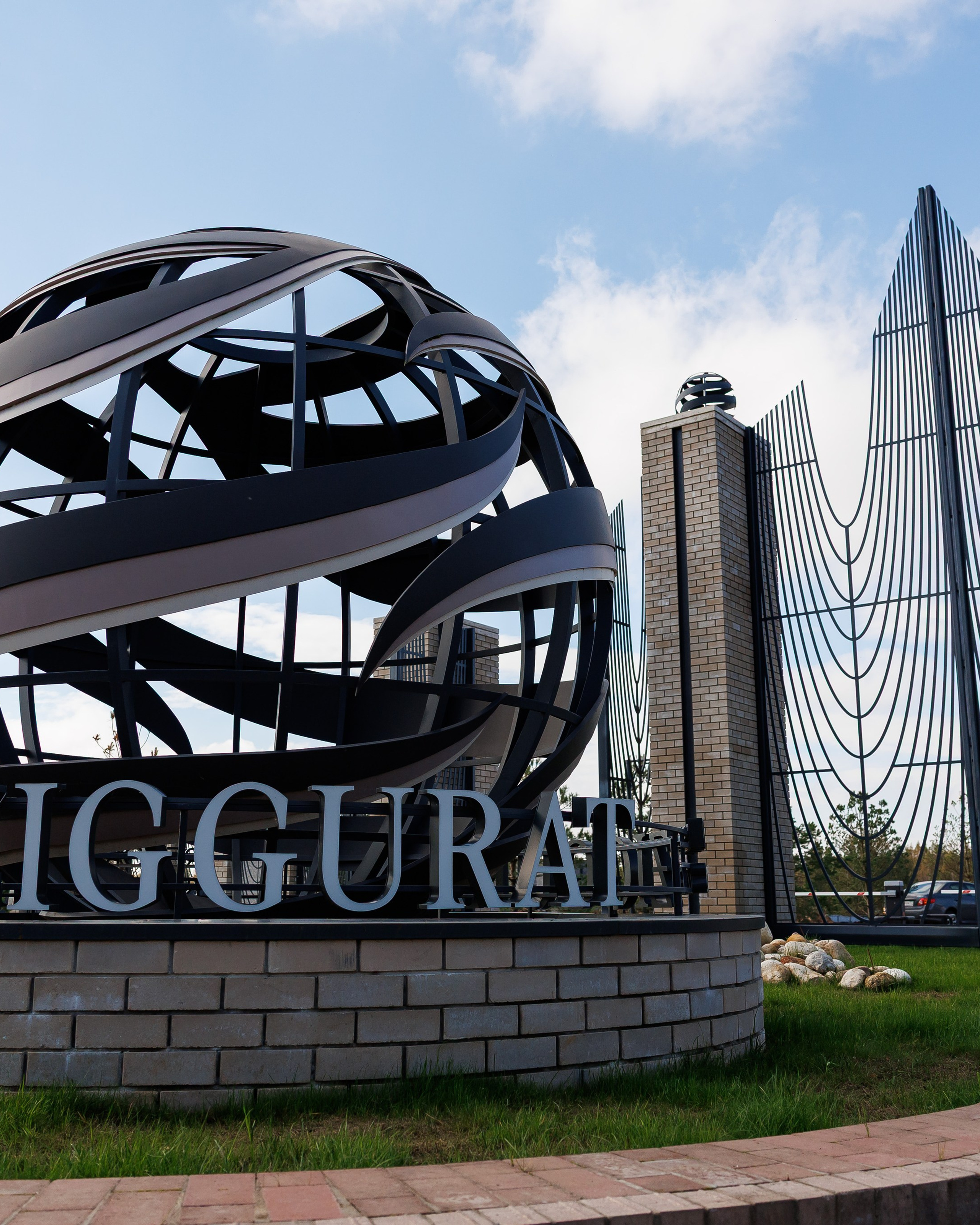 ZIGGURAT Resort & club