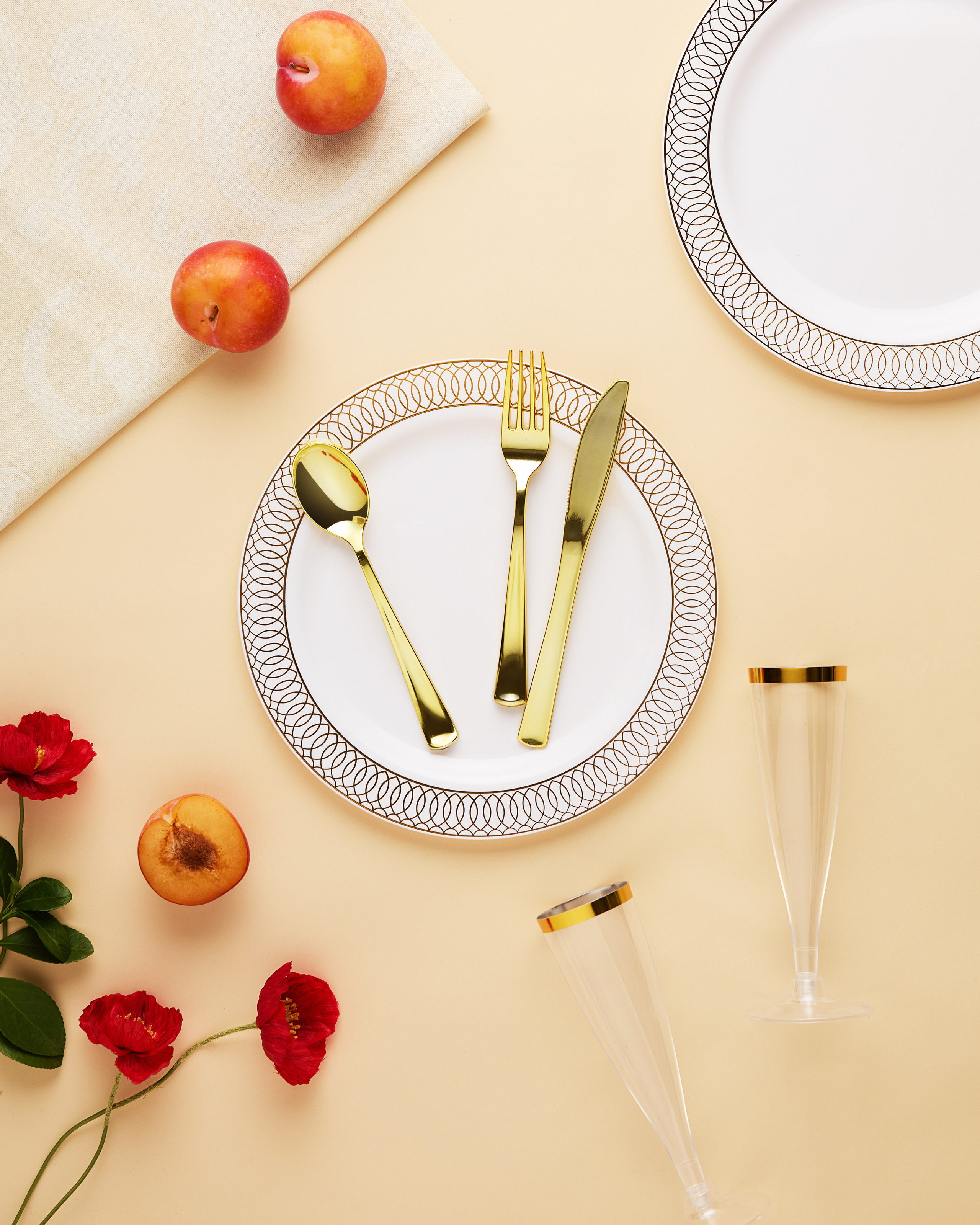 Пластиковая посуда