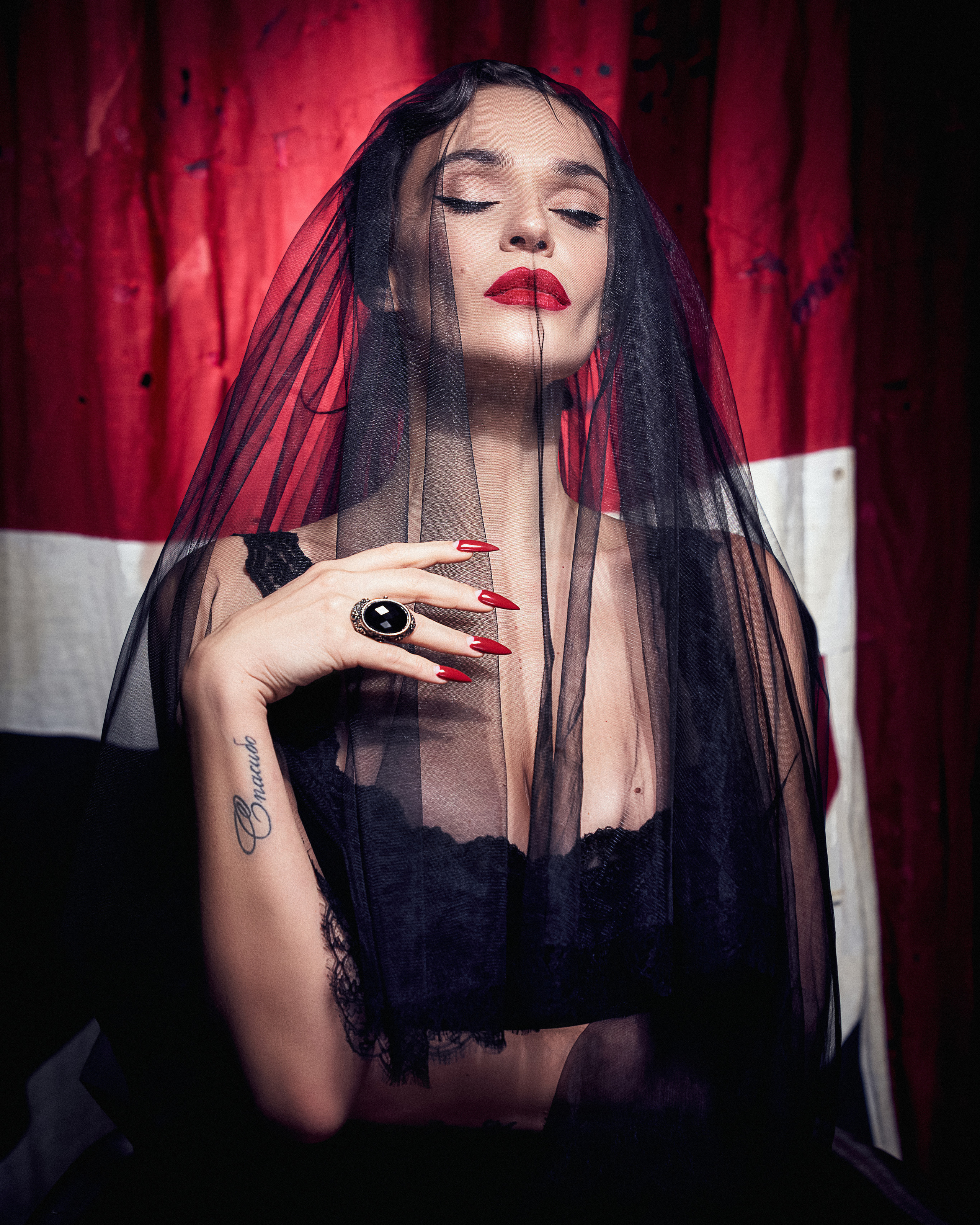 Алена Водонаева