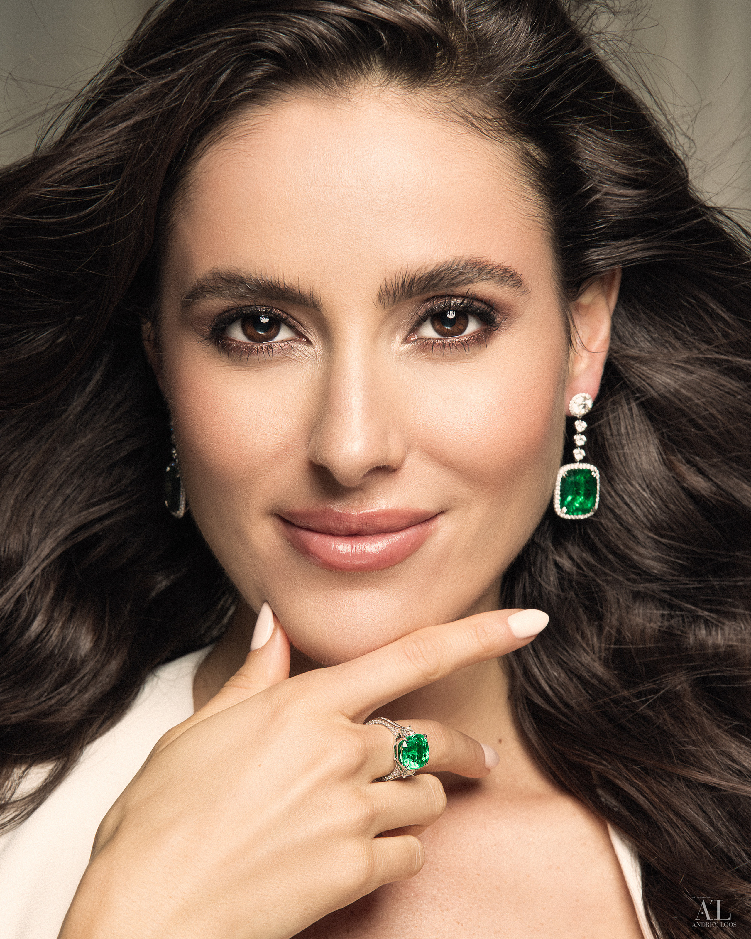 Фотосессия с Селией Джант для ювелирного дома Maximilian